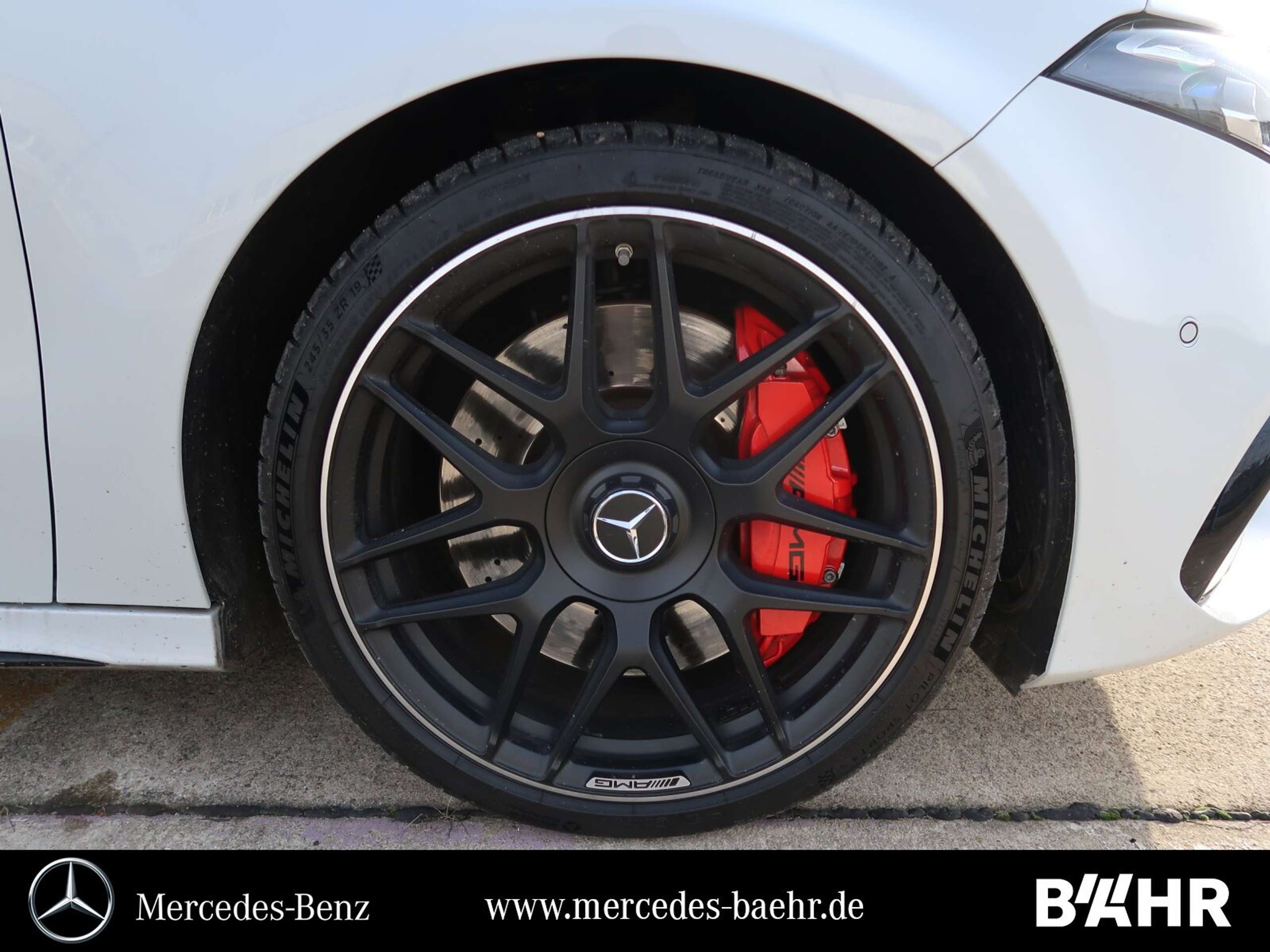 Mercedes-Benz - A 45 AMG