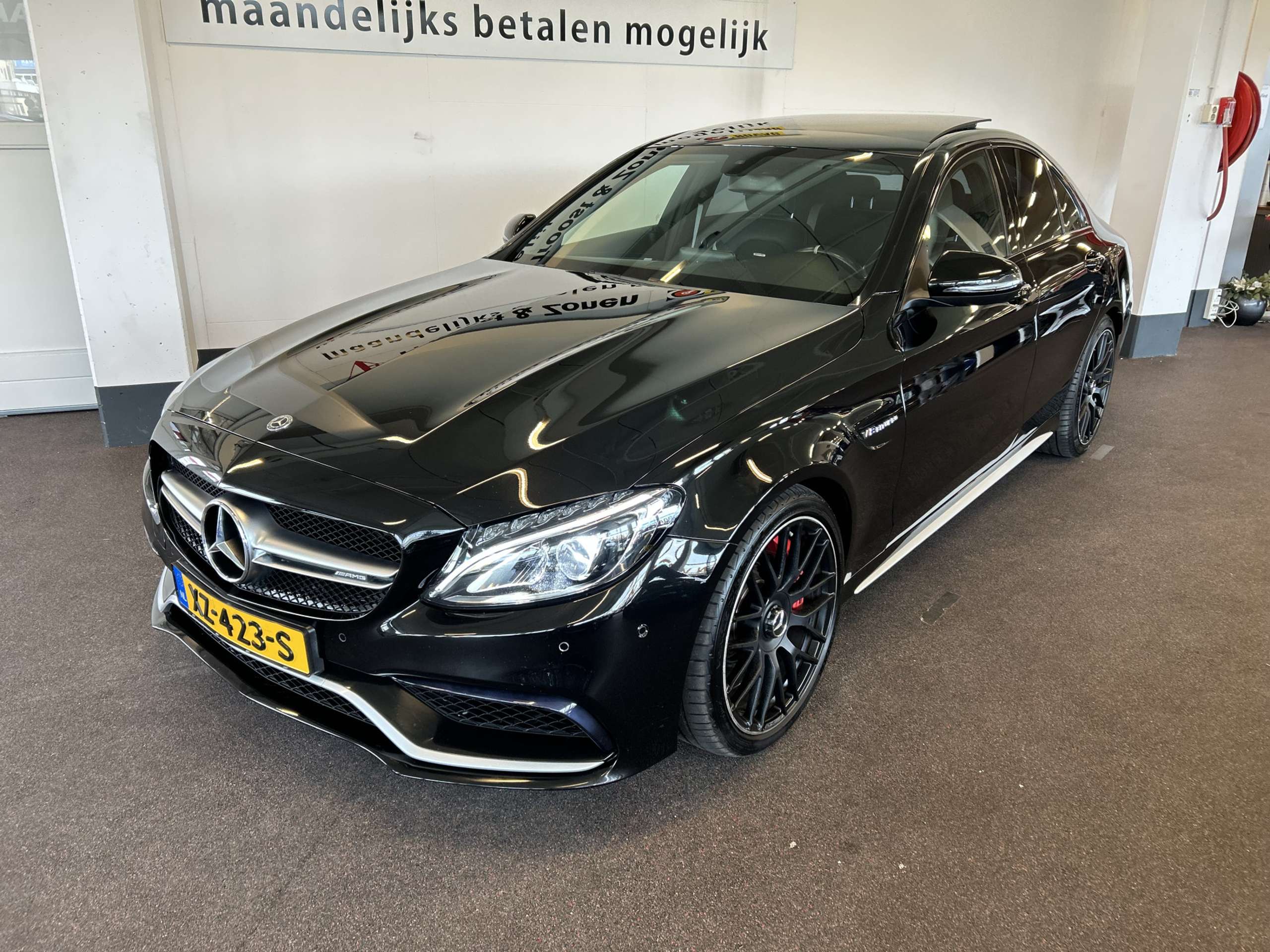 Mercedes-Benz - C 63 AMG