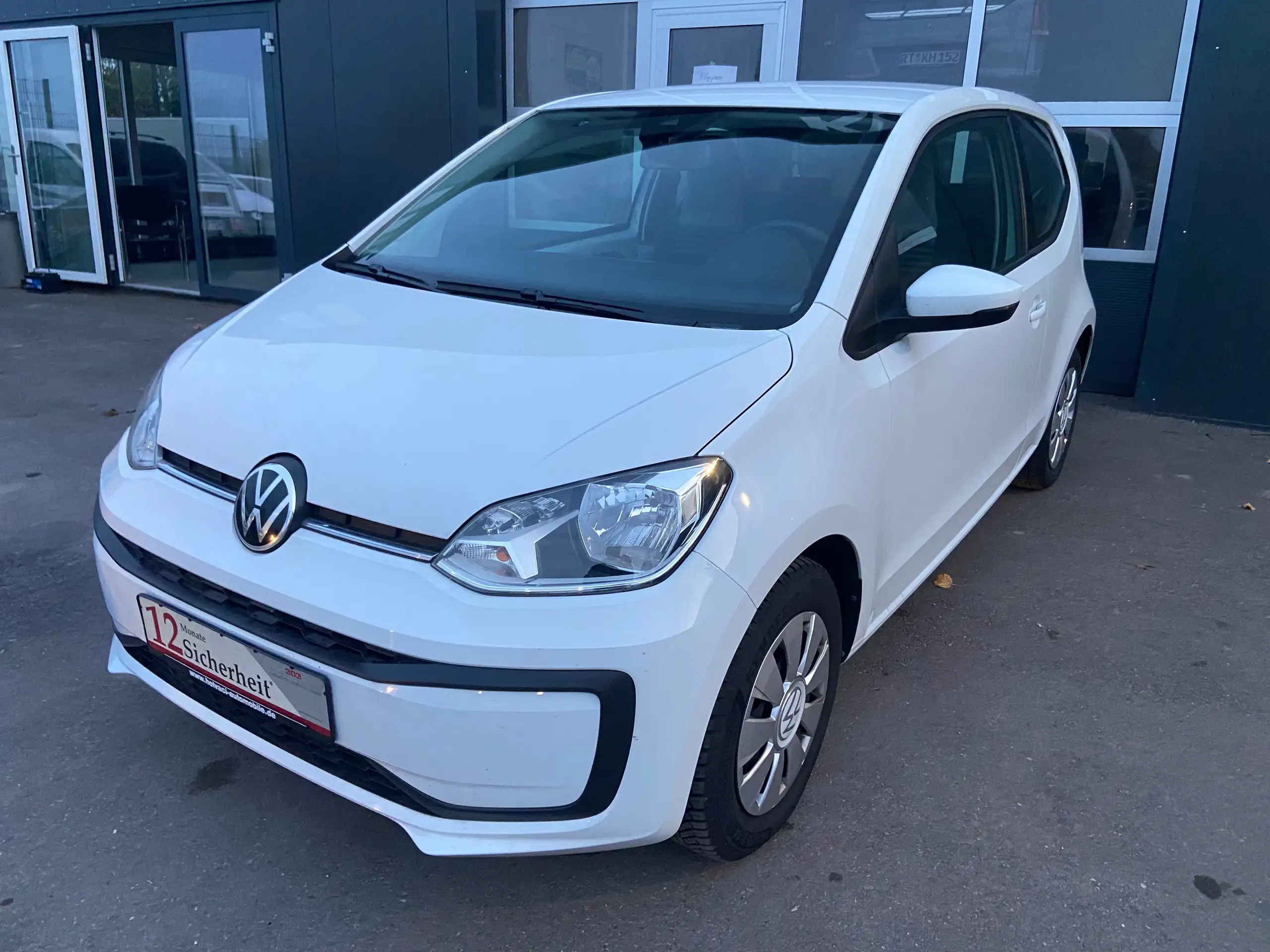 Volkswagen - up!