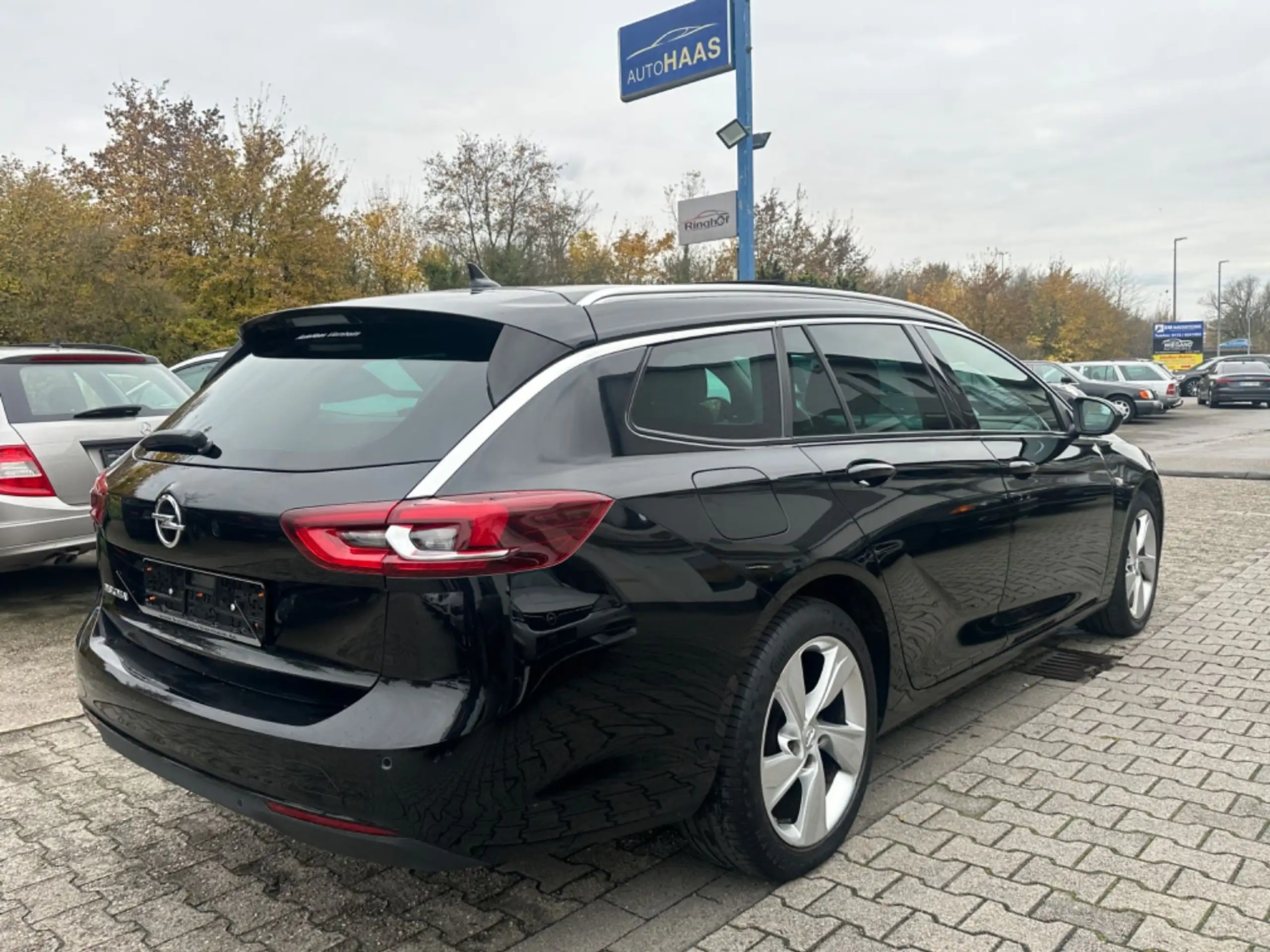 Opel - Insignia