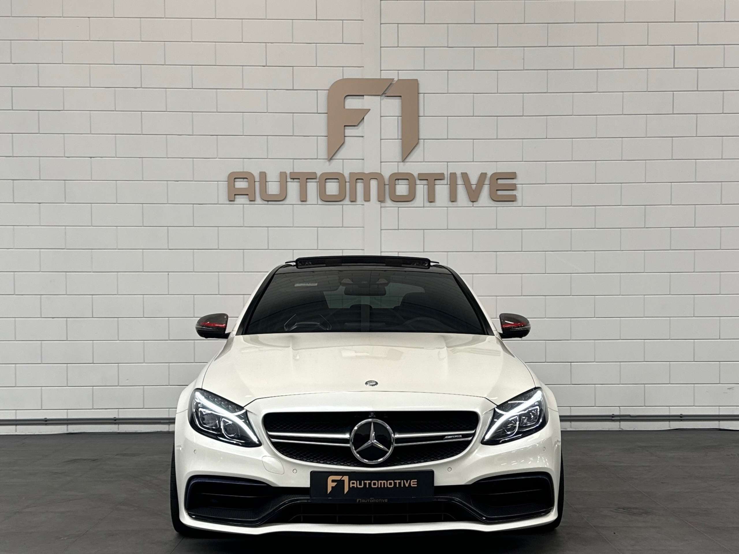 Mercedes-Benz - C 63 AMG