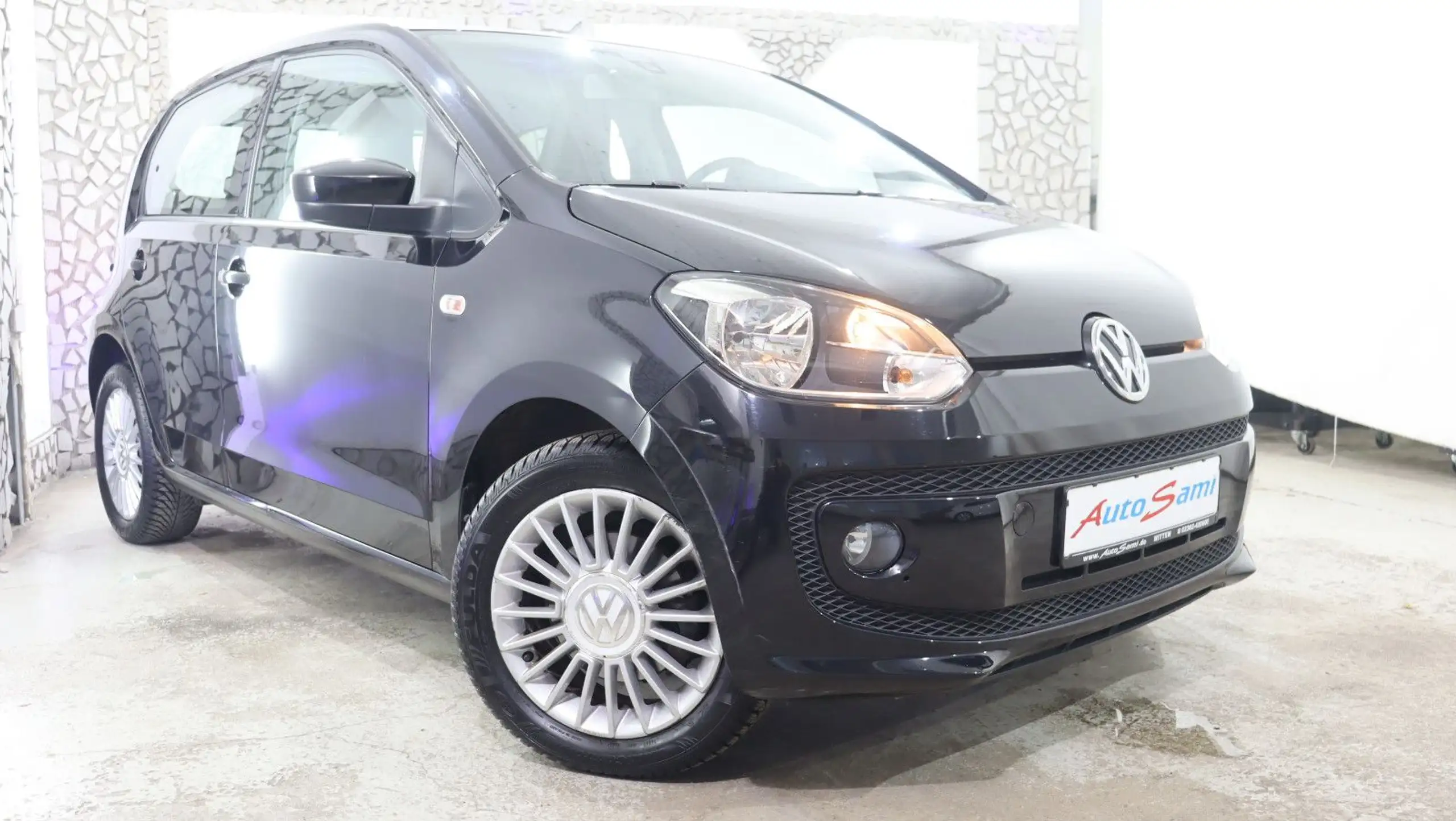 Volkswagen - up!