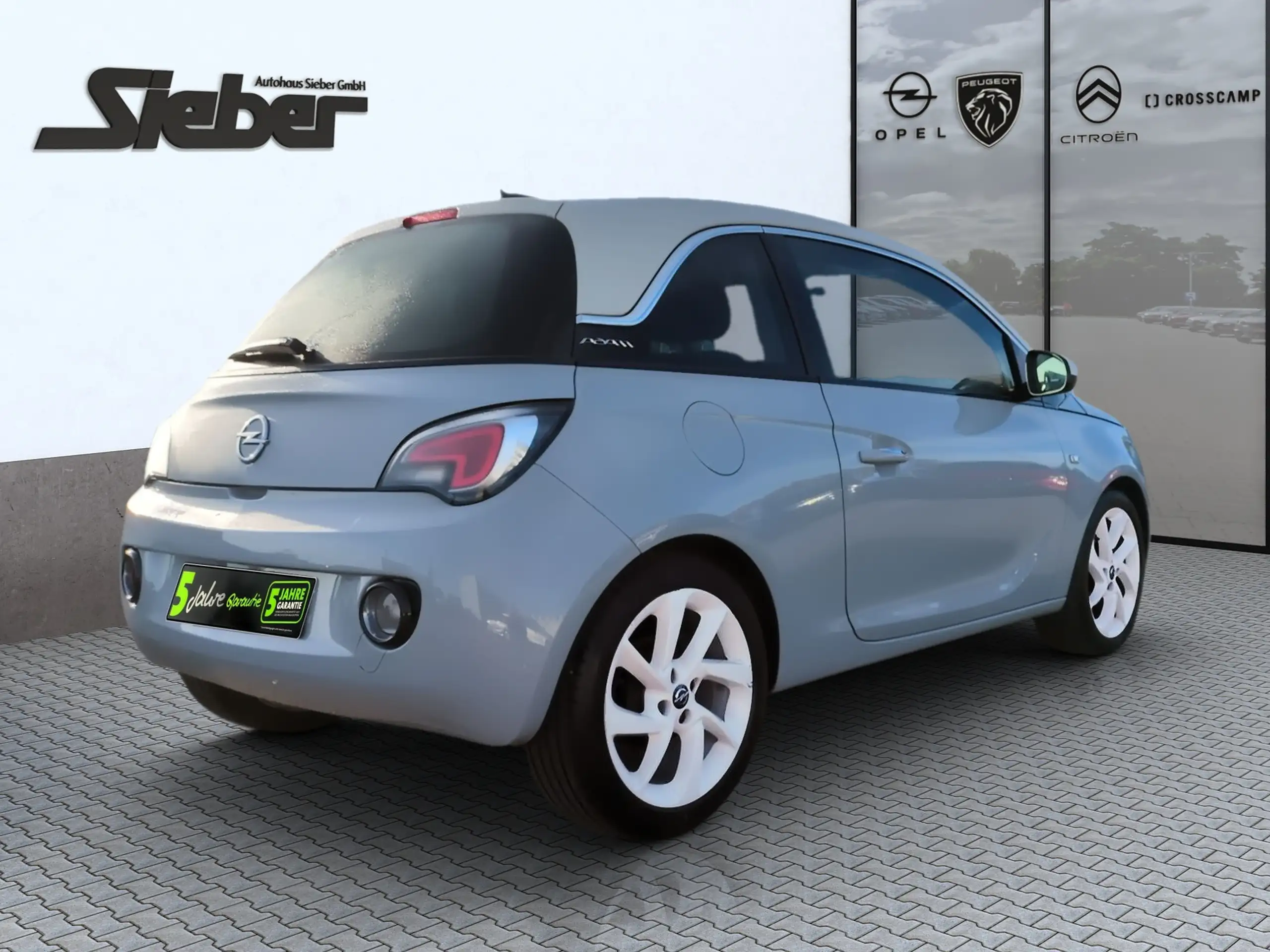 Opel - Adam