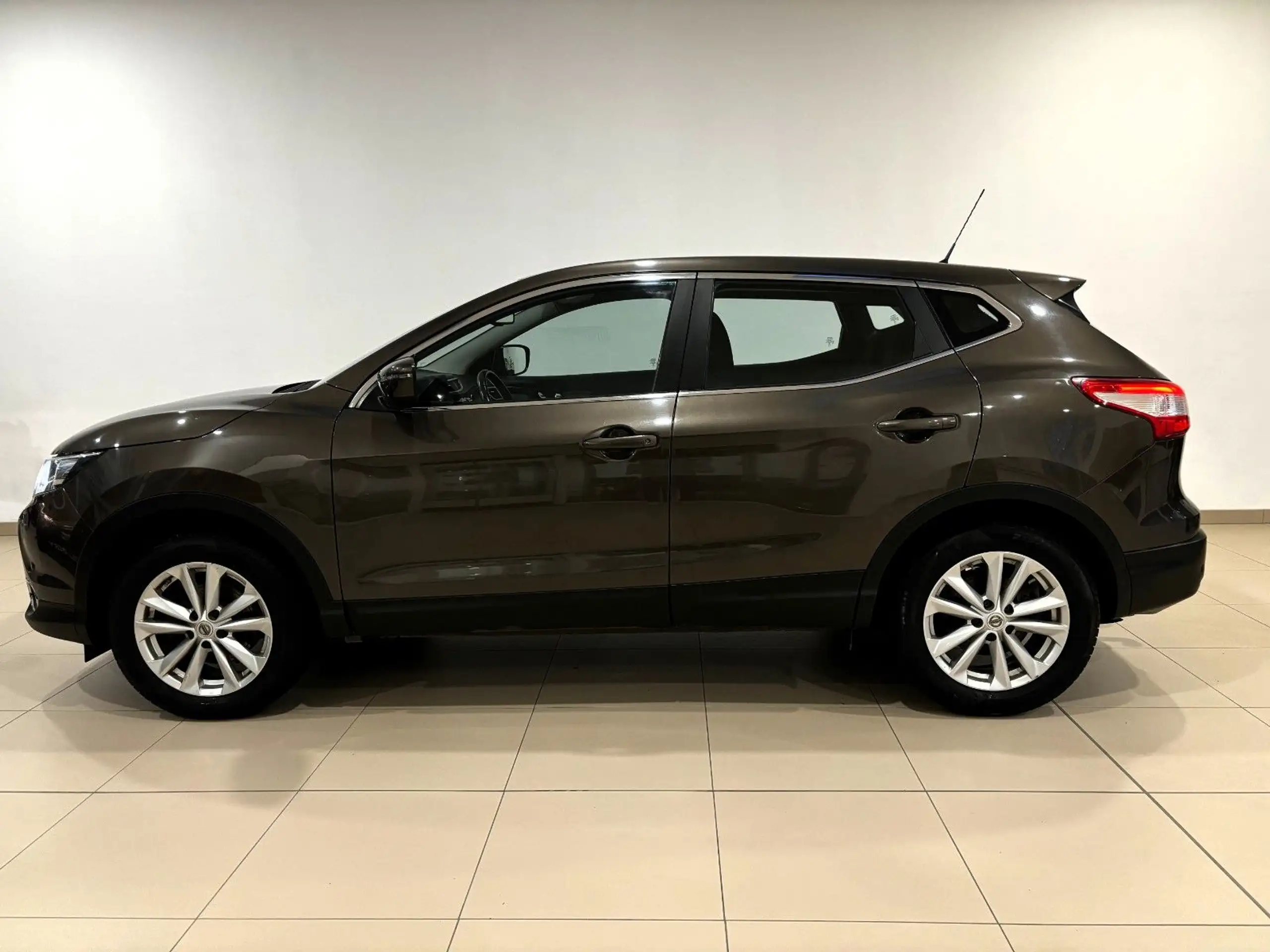 Nissan - Qashqai