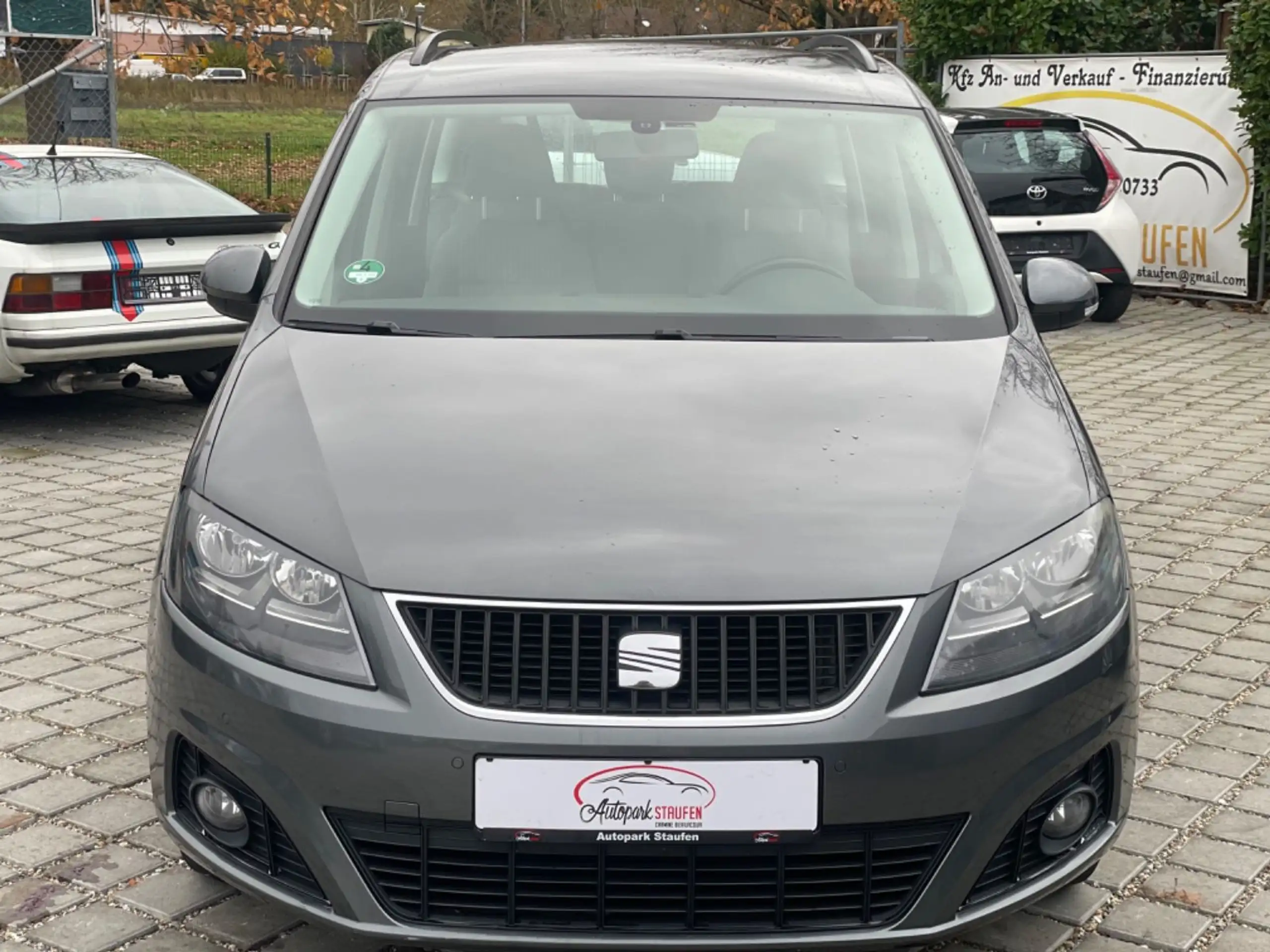 SEAT - Alhambra