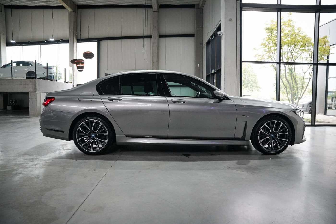 BMW - Serie 7