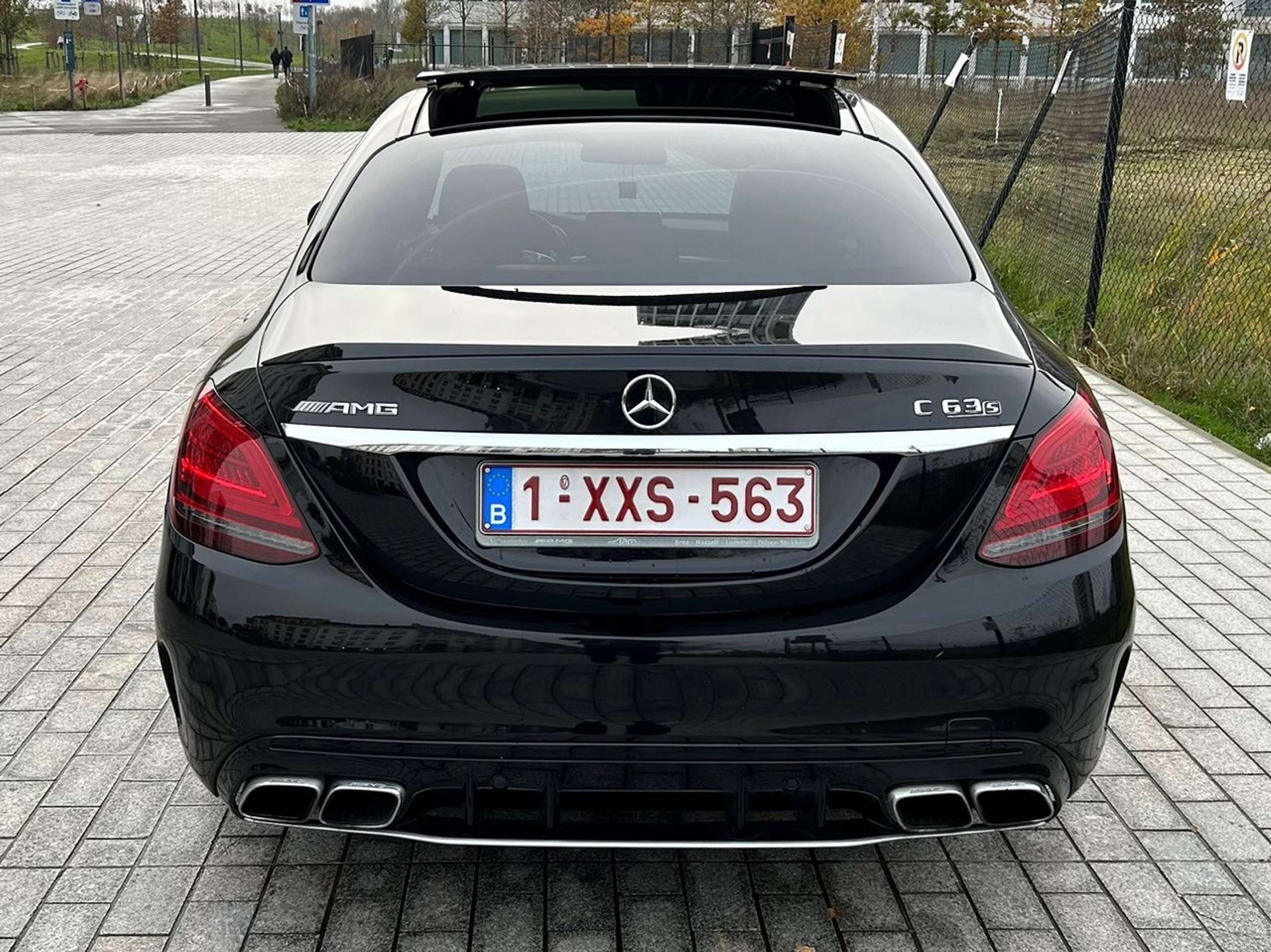 Mercedes-Benz - C 63 AMG