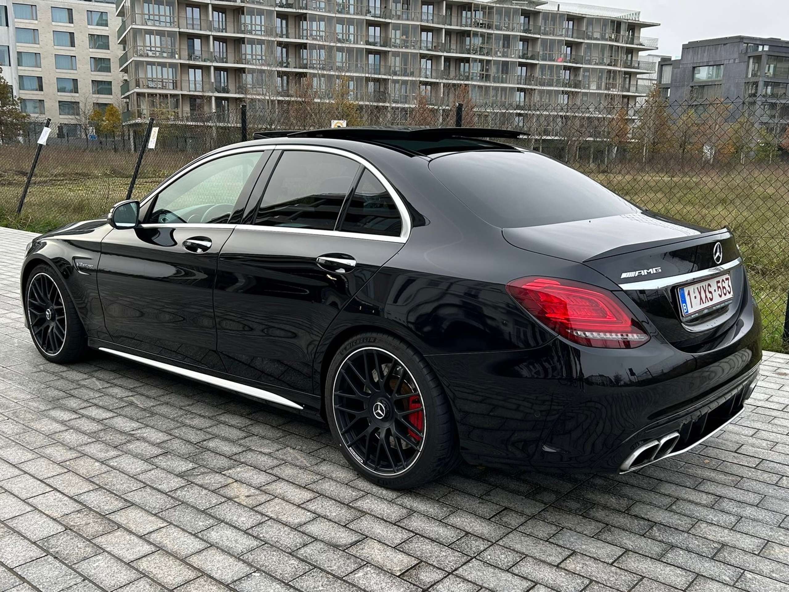 Mercedes-Benz - C 63 AMG