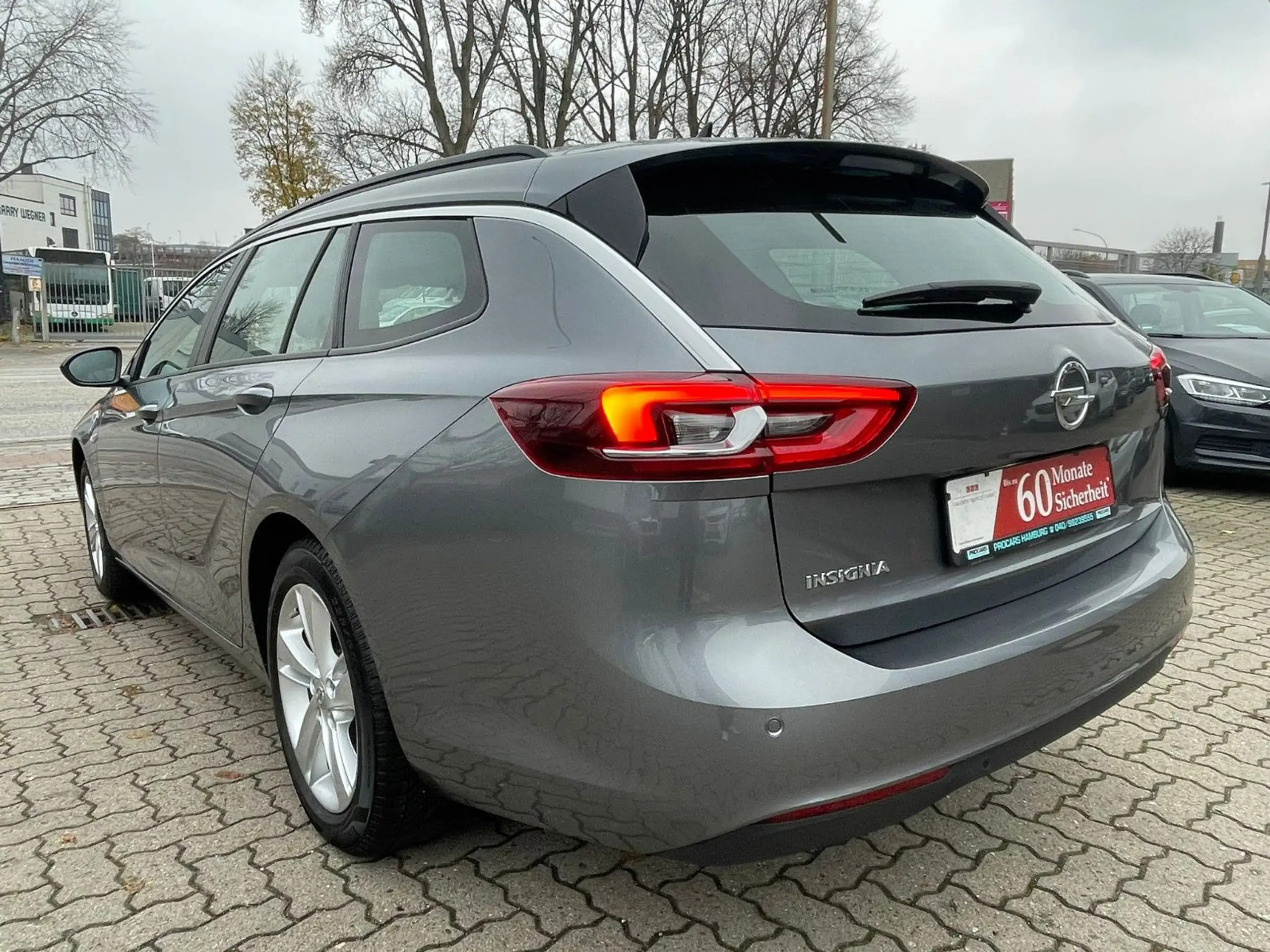 Opel - Insignia