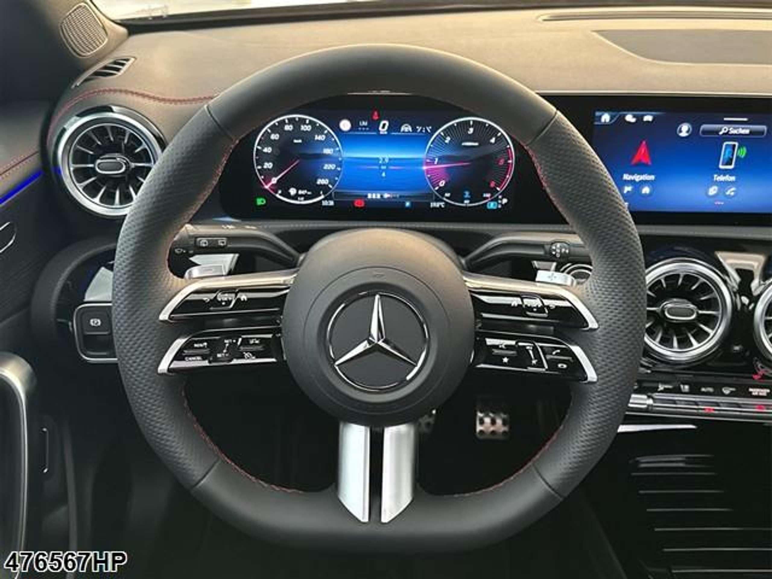 Mercedes-Benz - CLA 200