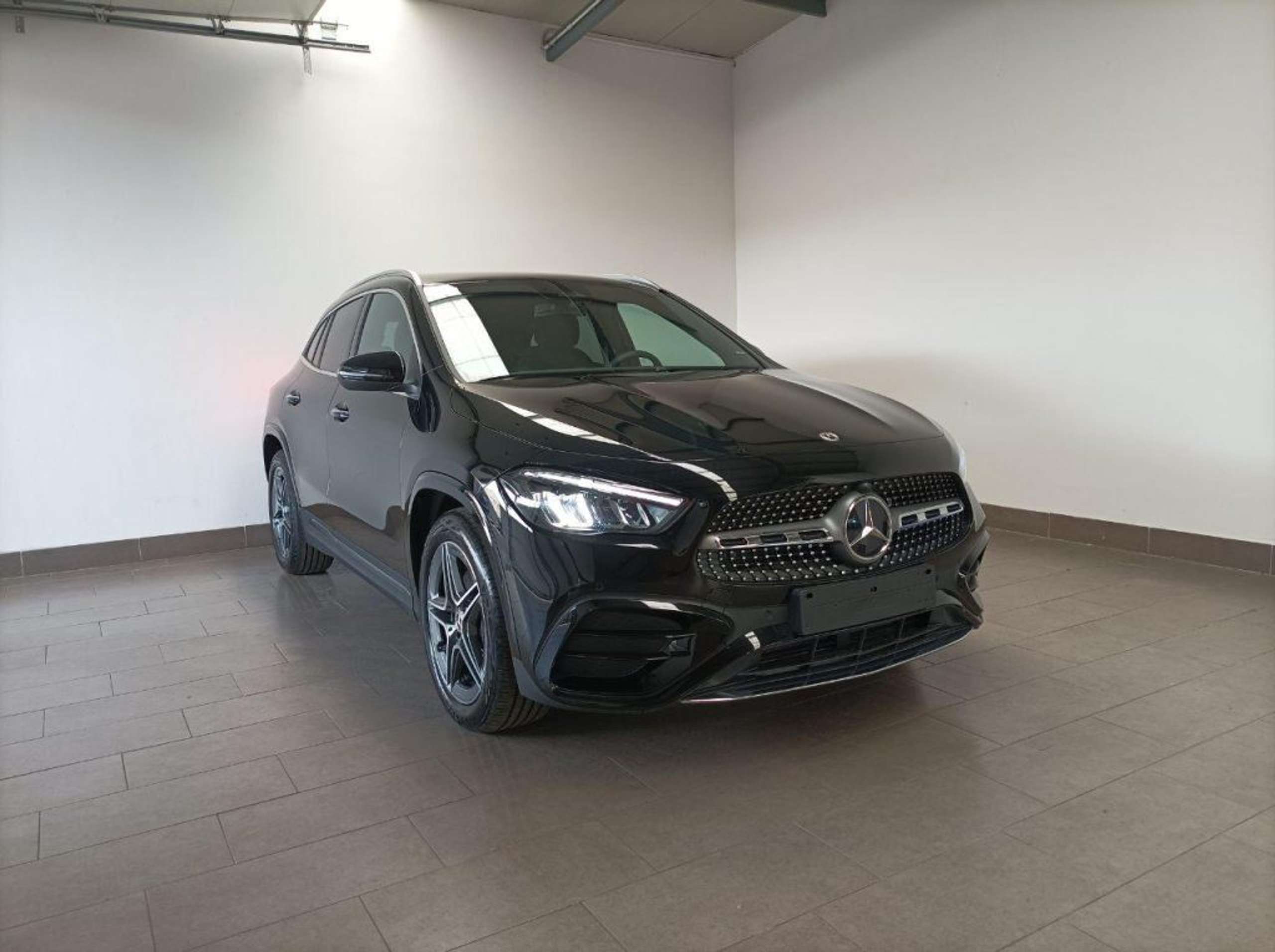 Mercedes-Benz GLA 180 2022