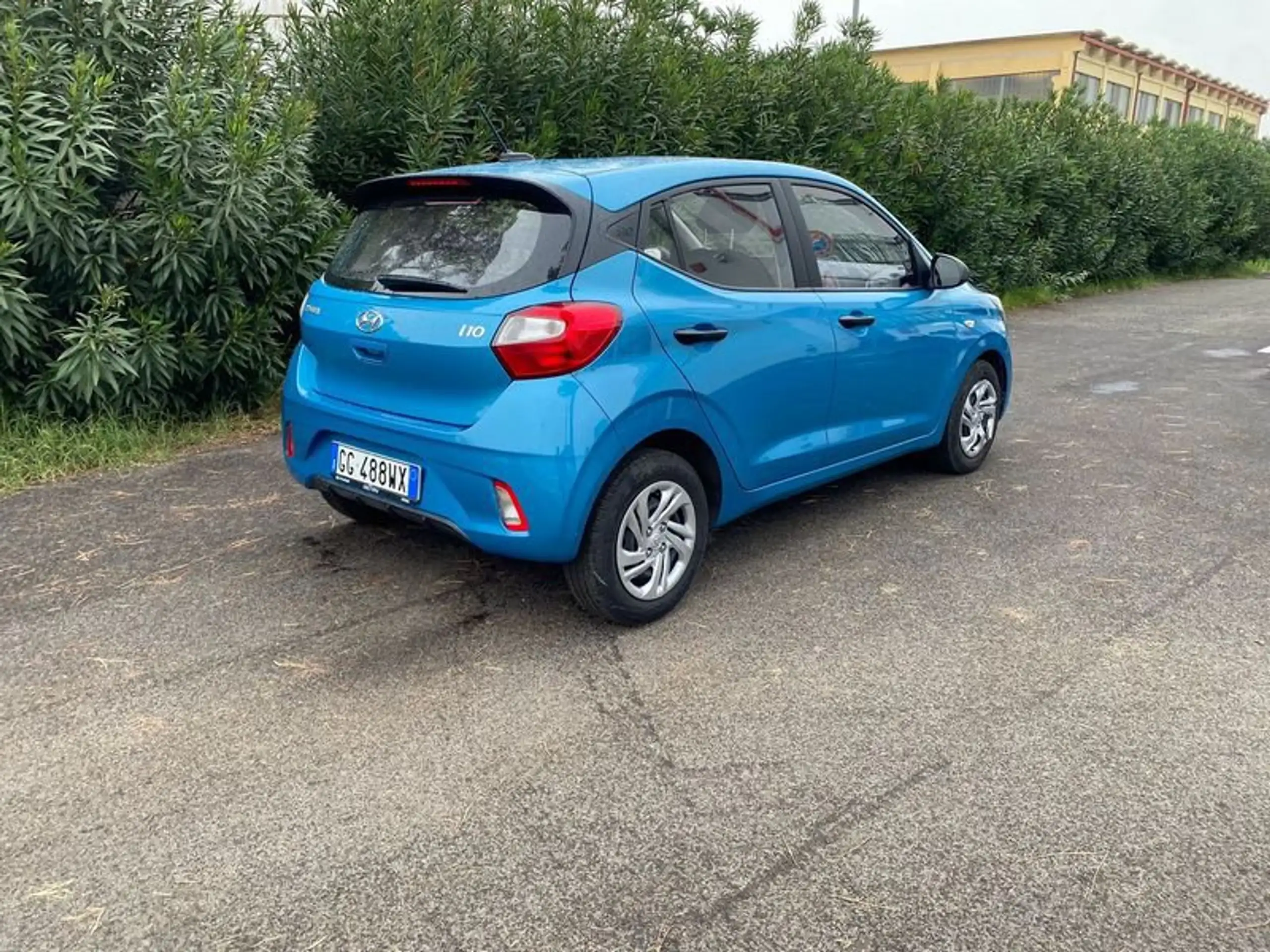 Hyundai - i10