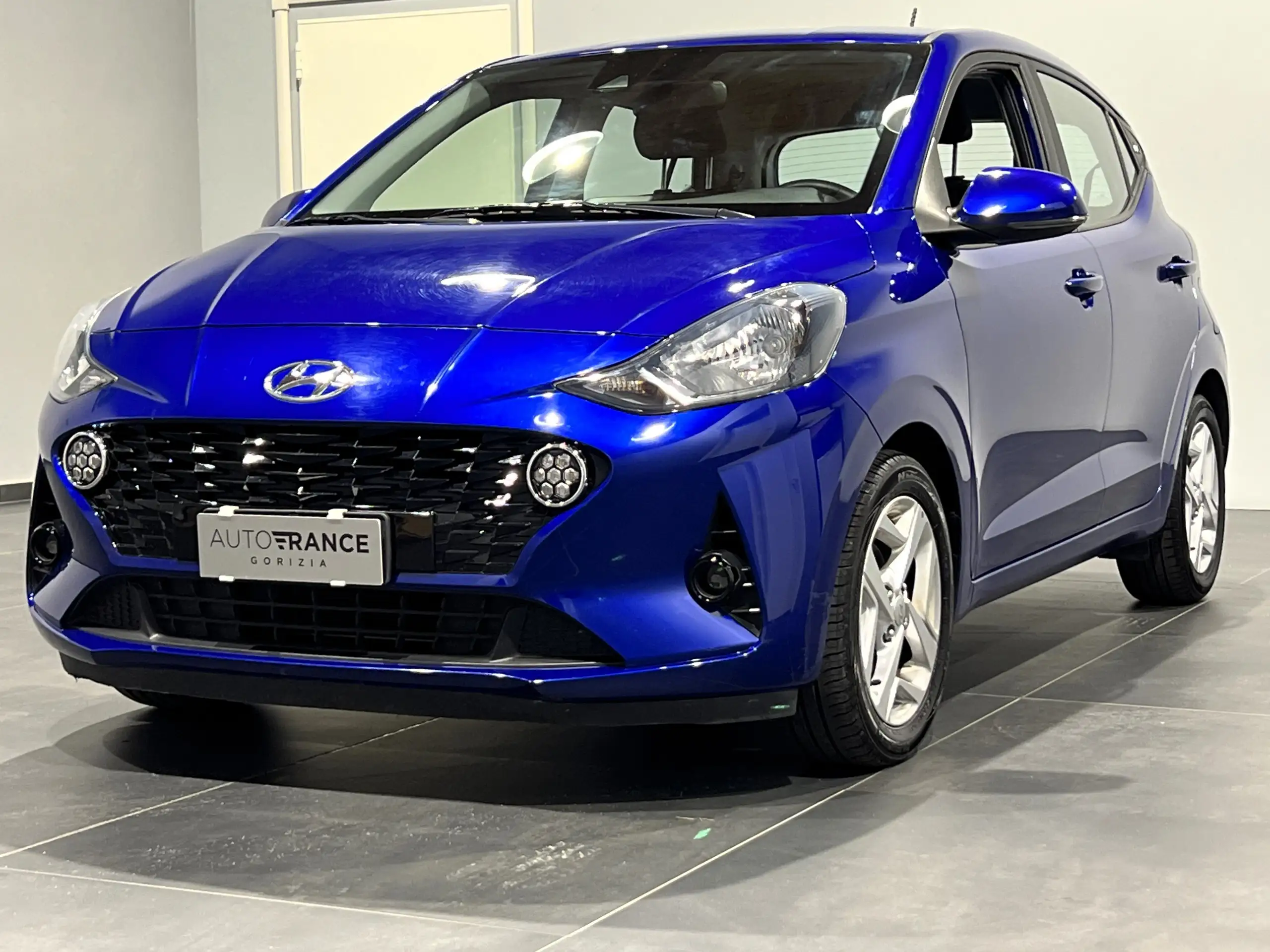 Hyundai - i10