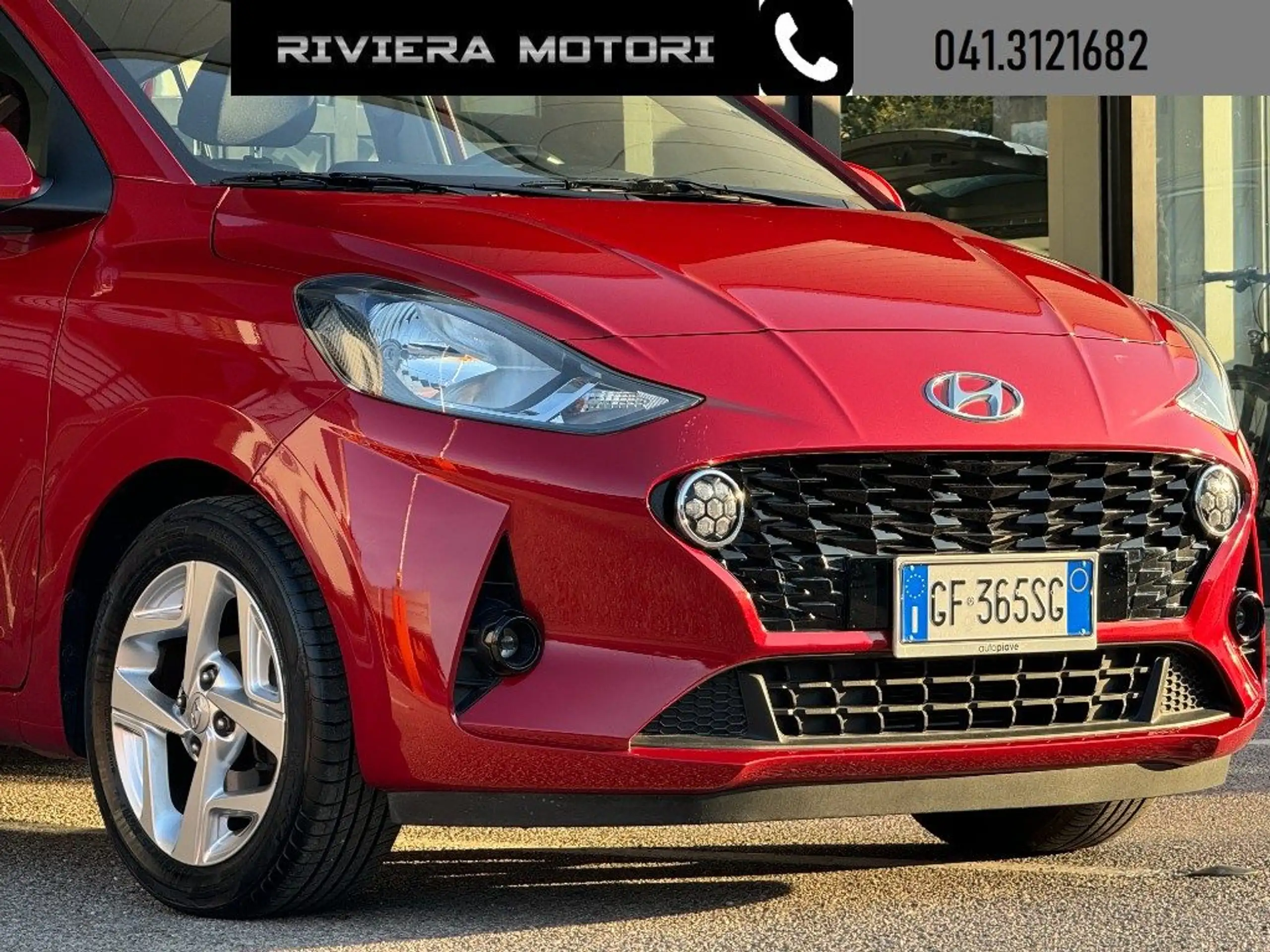 Hyundai - i10