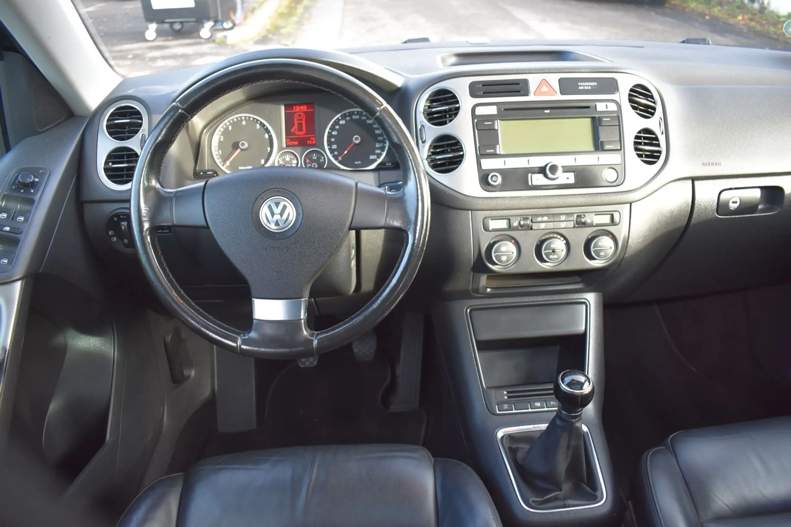 Volkswagen - Tiguan