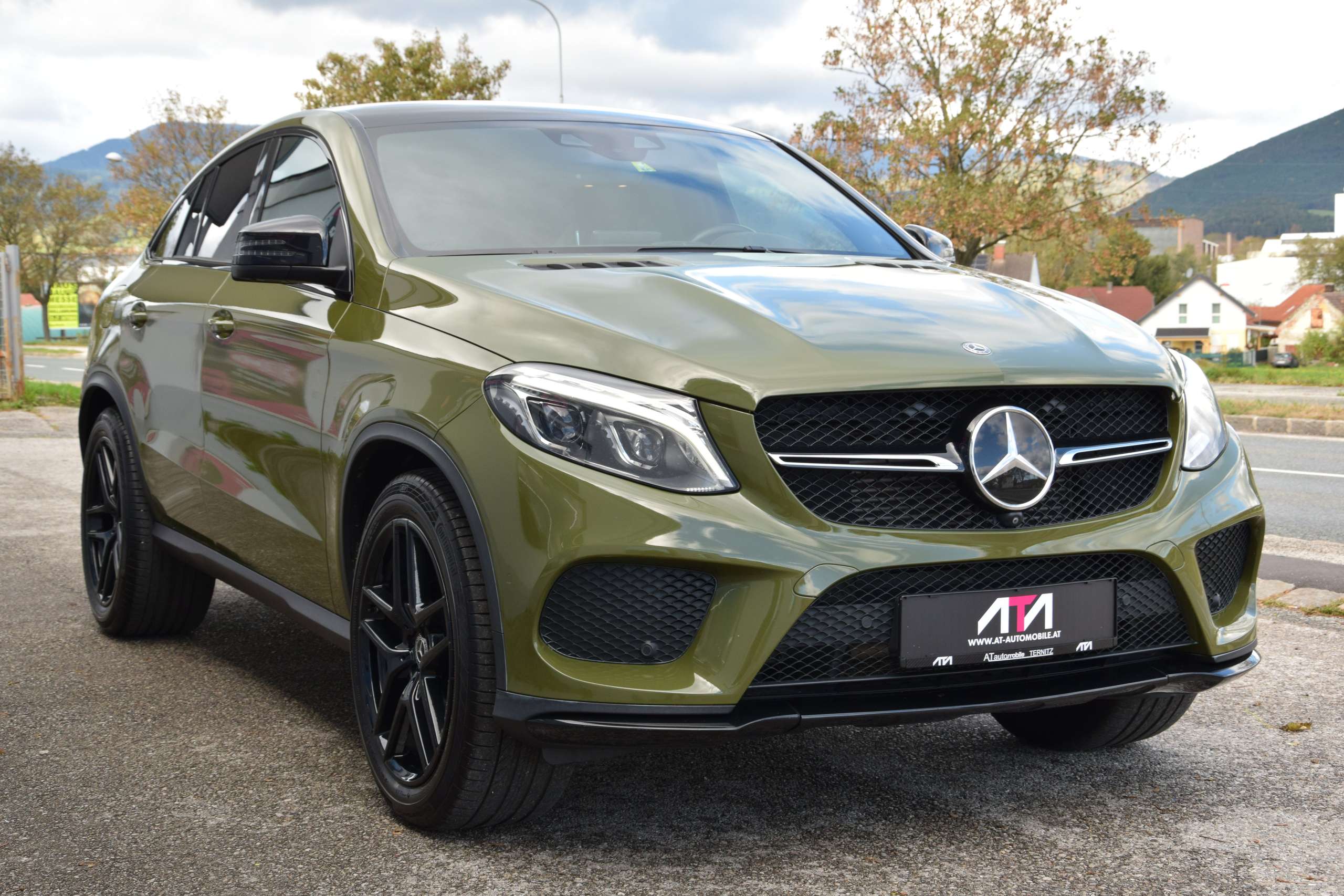 Mercedes-Benz - GLE 350