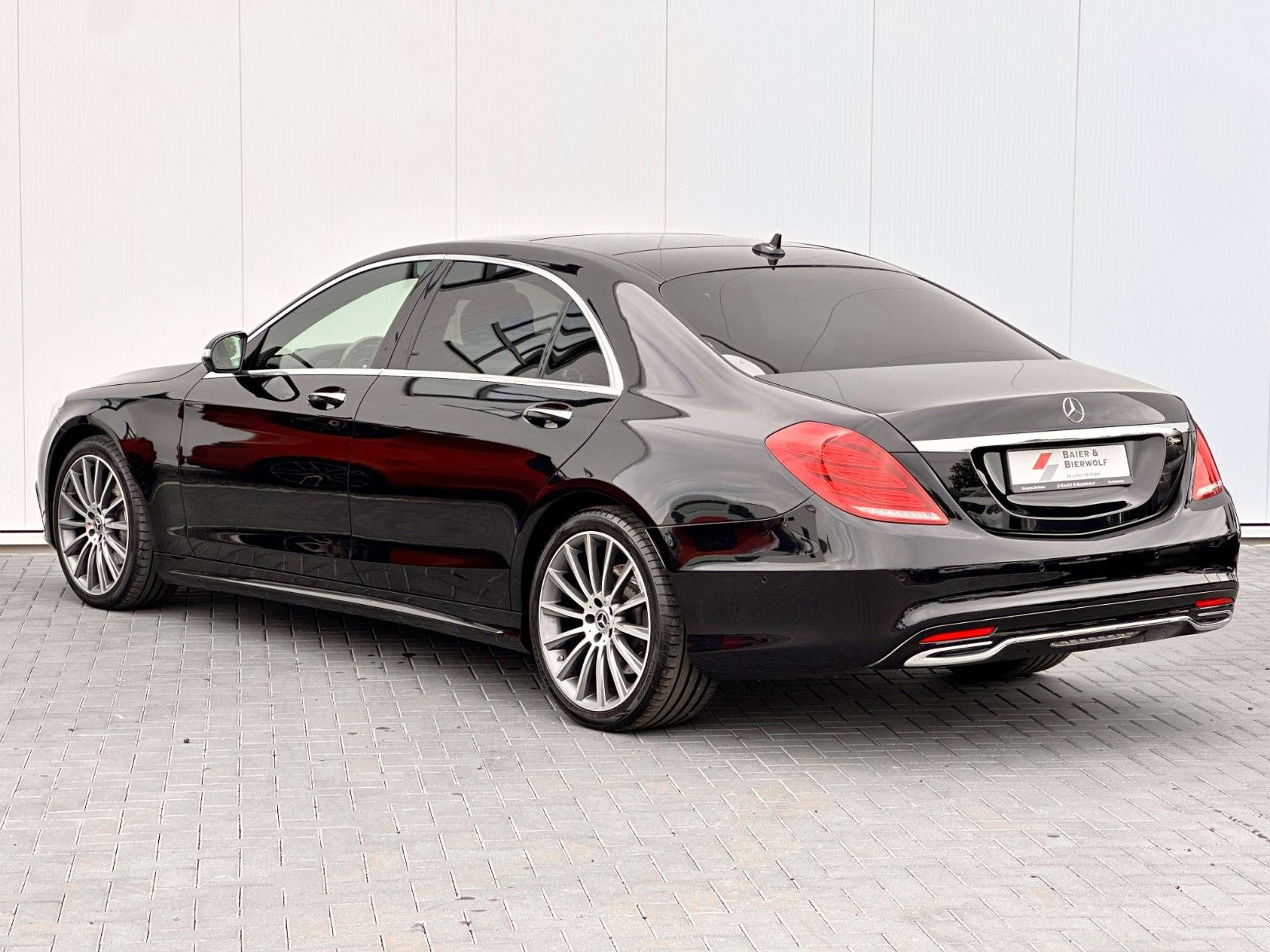 Mercedes-Benz - S 350