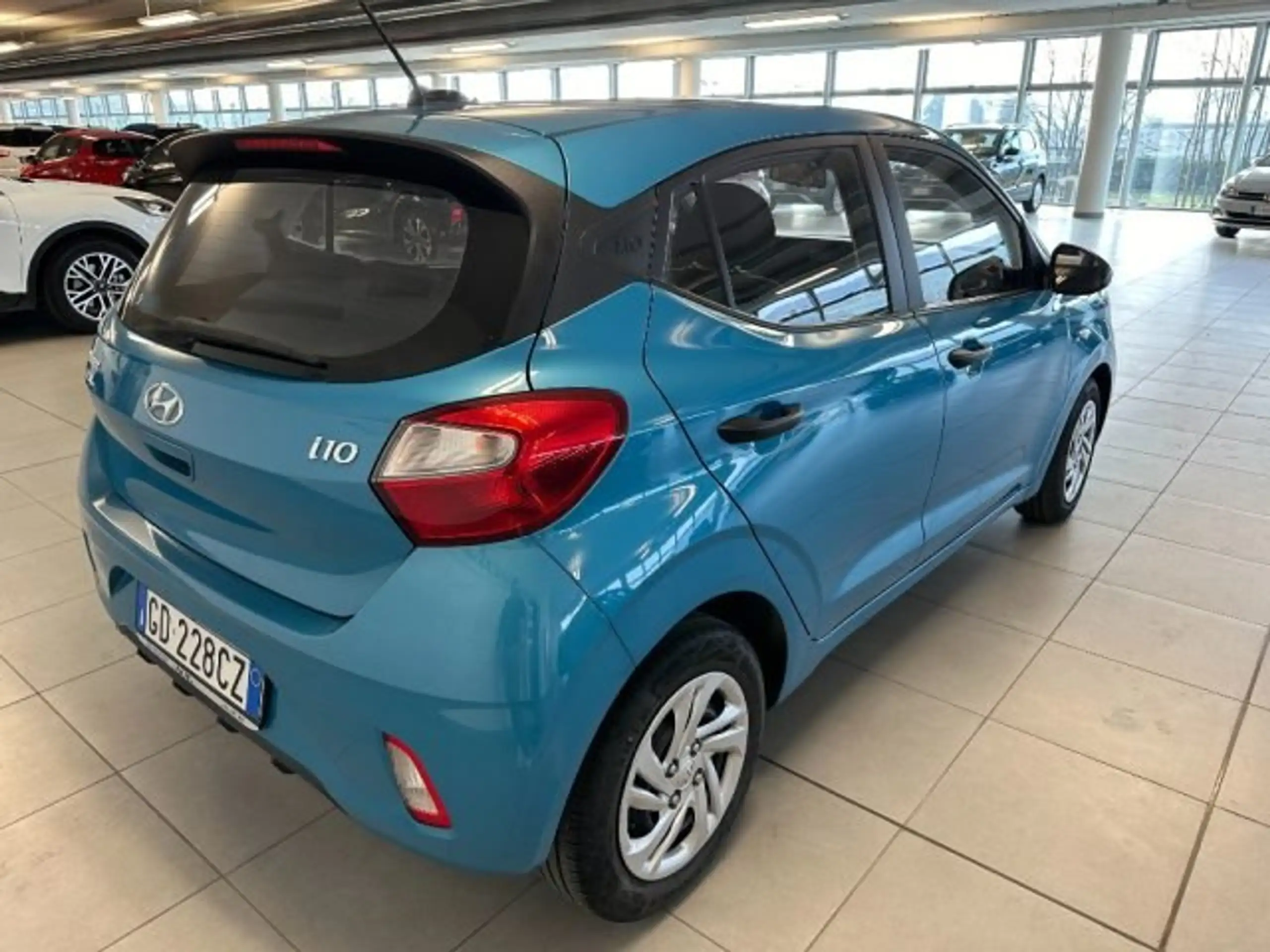 Hyundai - i10