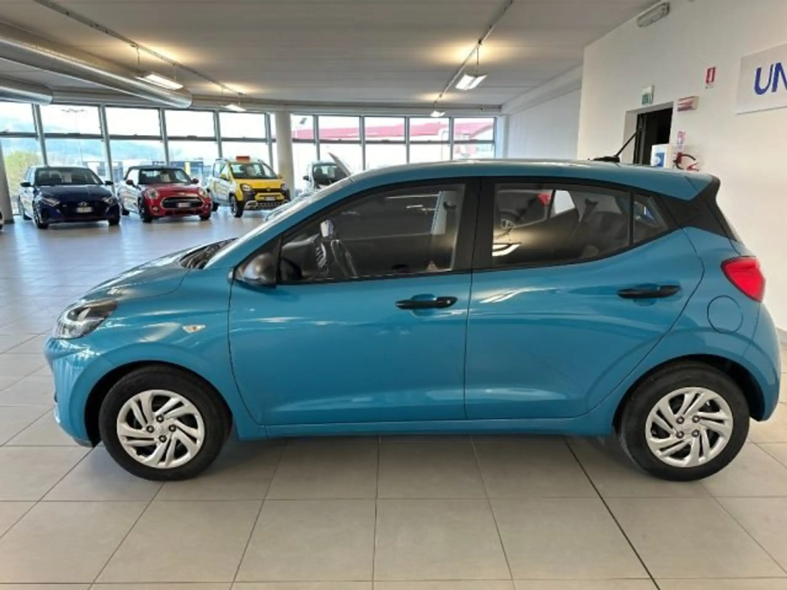 Hyundai - i10