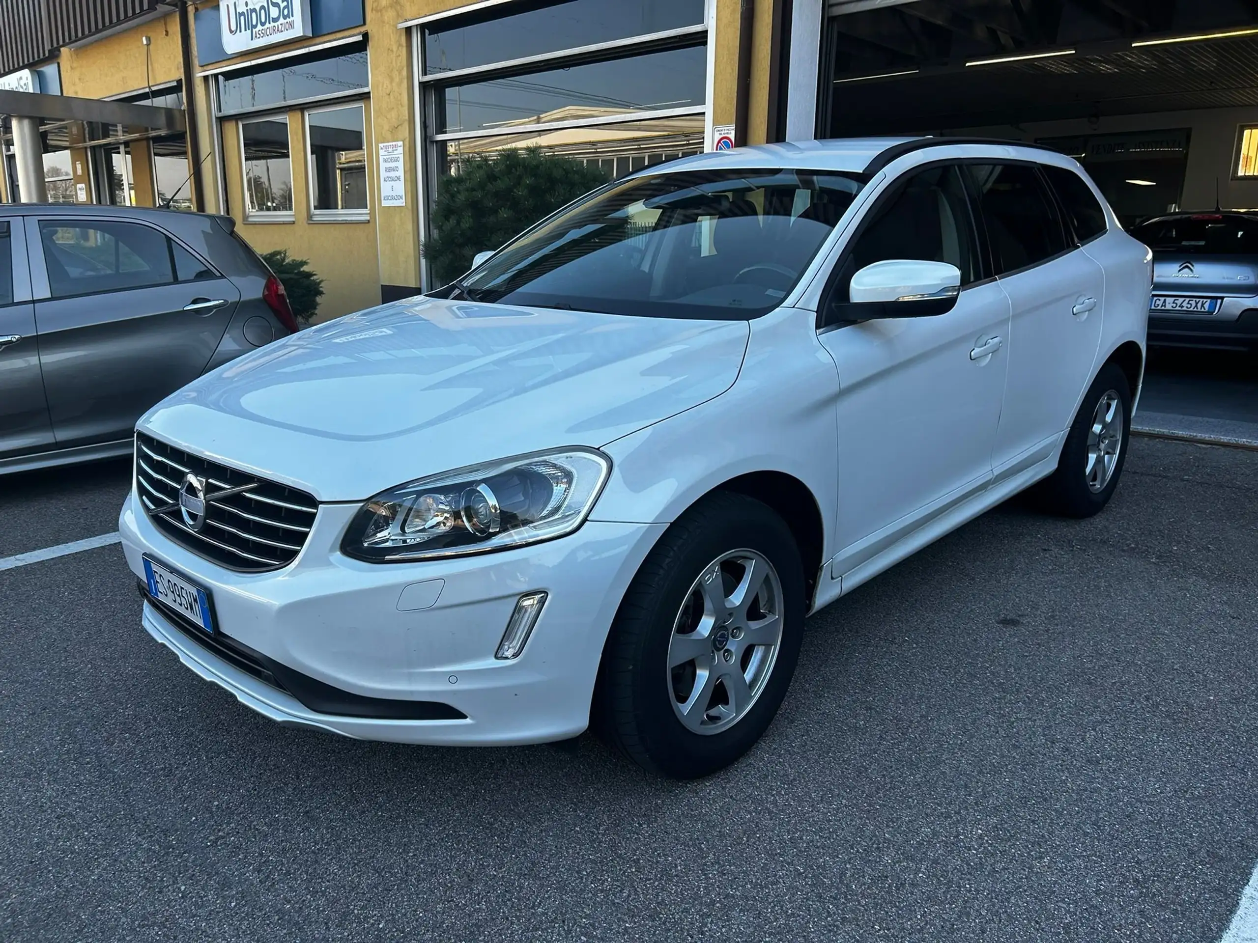 Volvo - XC60