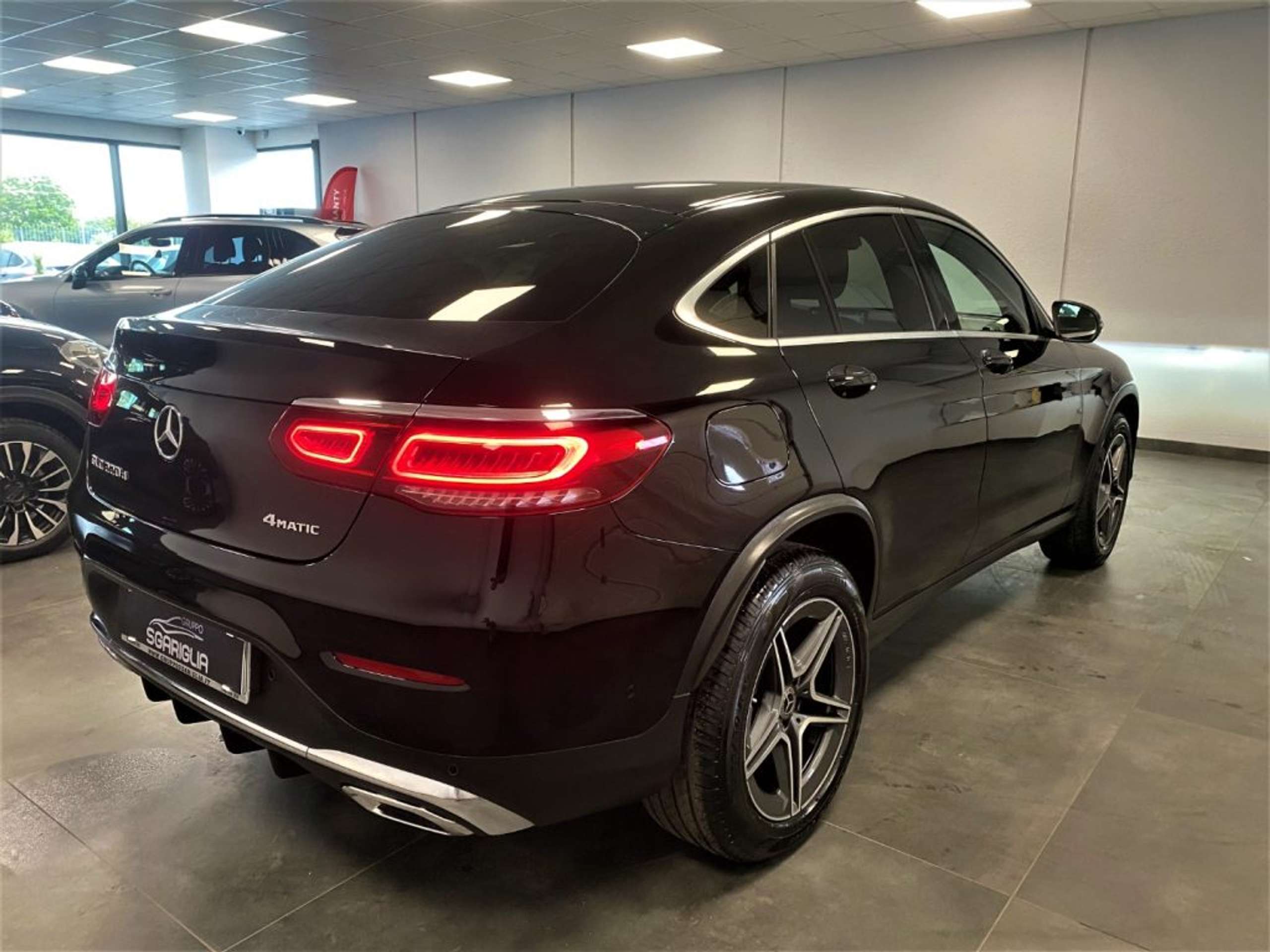 Mercedes-Benz - GLC 220