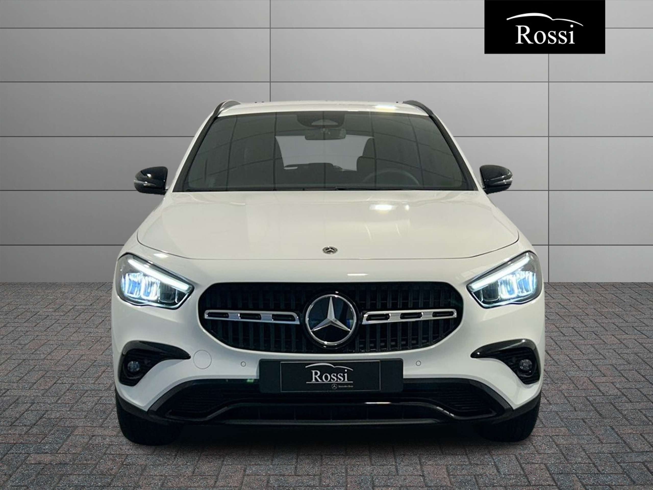 Mercedes-Benz - GLA 180