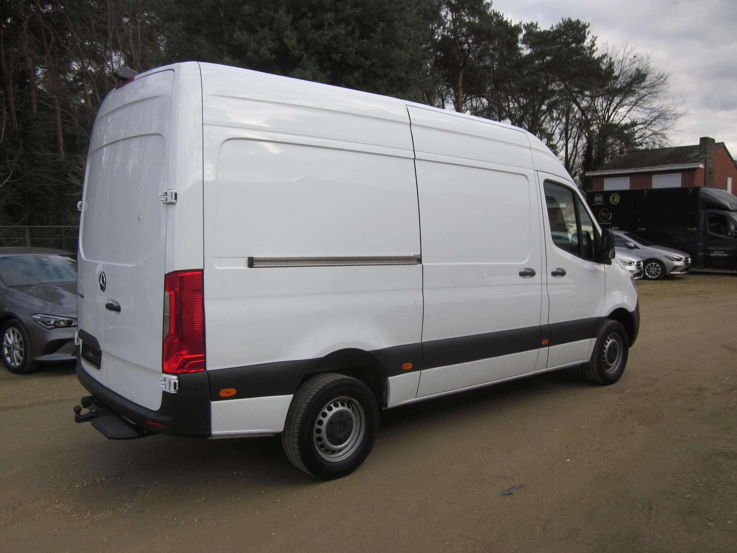 Mercedes-Benz - Sprinter