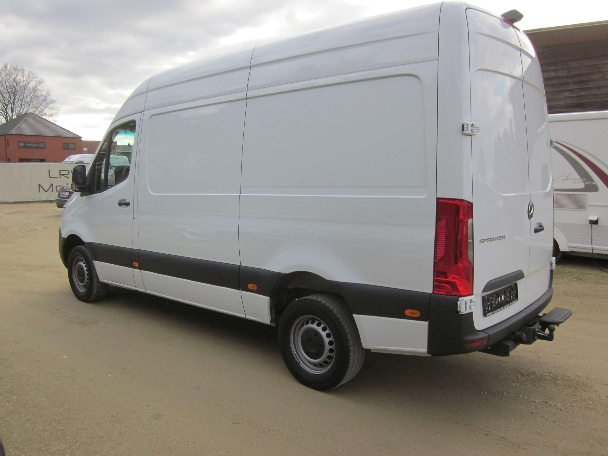 Mercedes-Benz - Sprinter