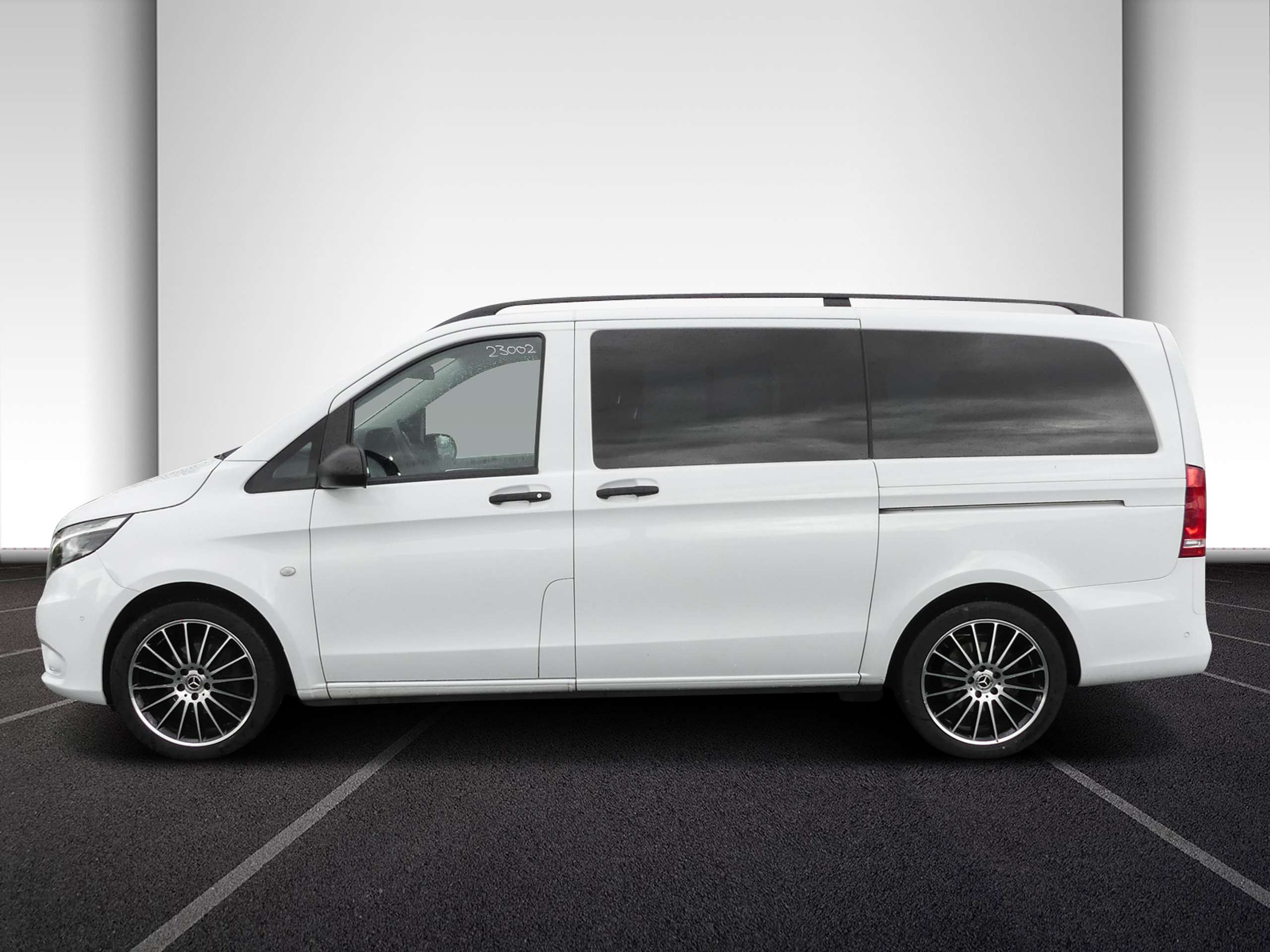 Mercedes-Benz - Vito