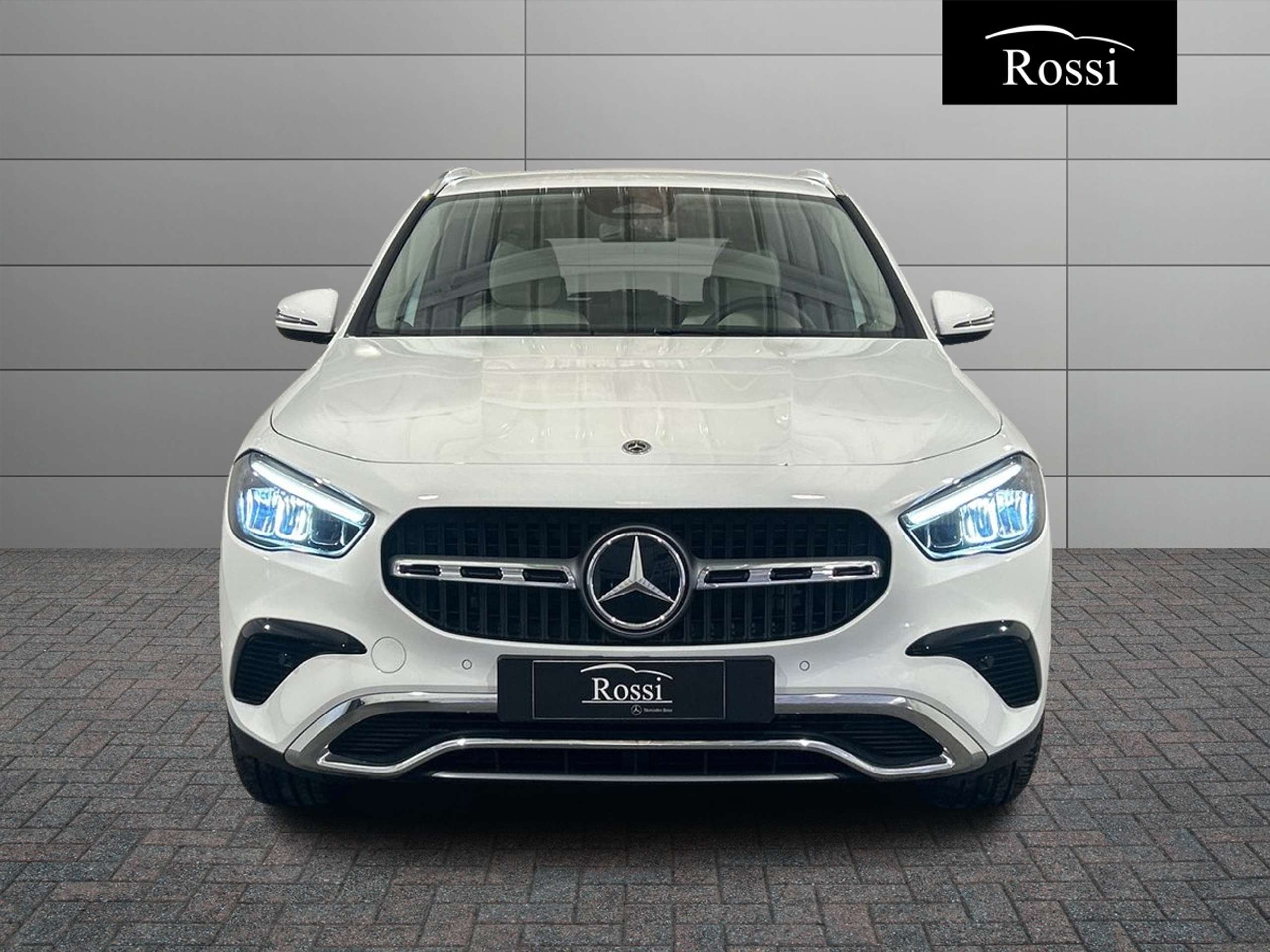 Mercedes-Benz - GLA 180