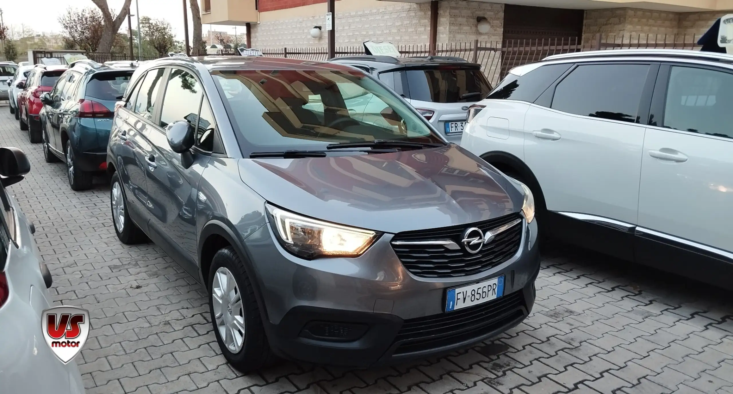 Opel - Crossland