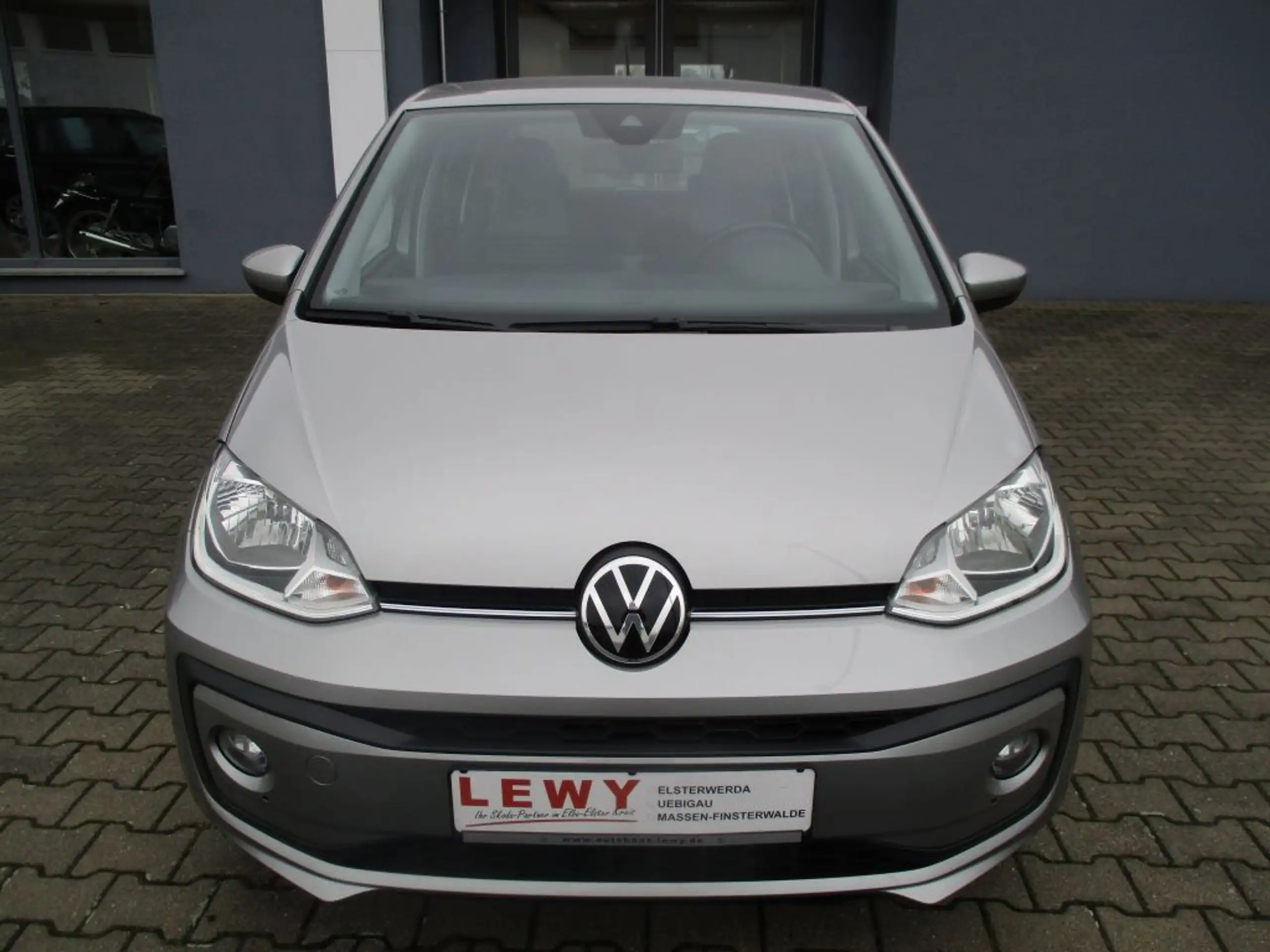 Volkswagen - up!