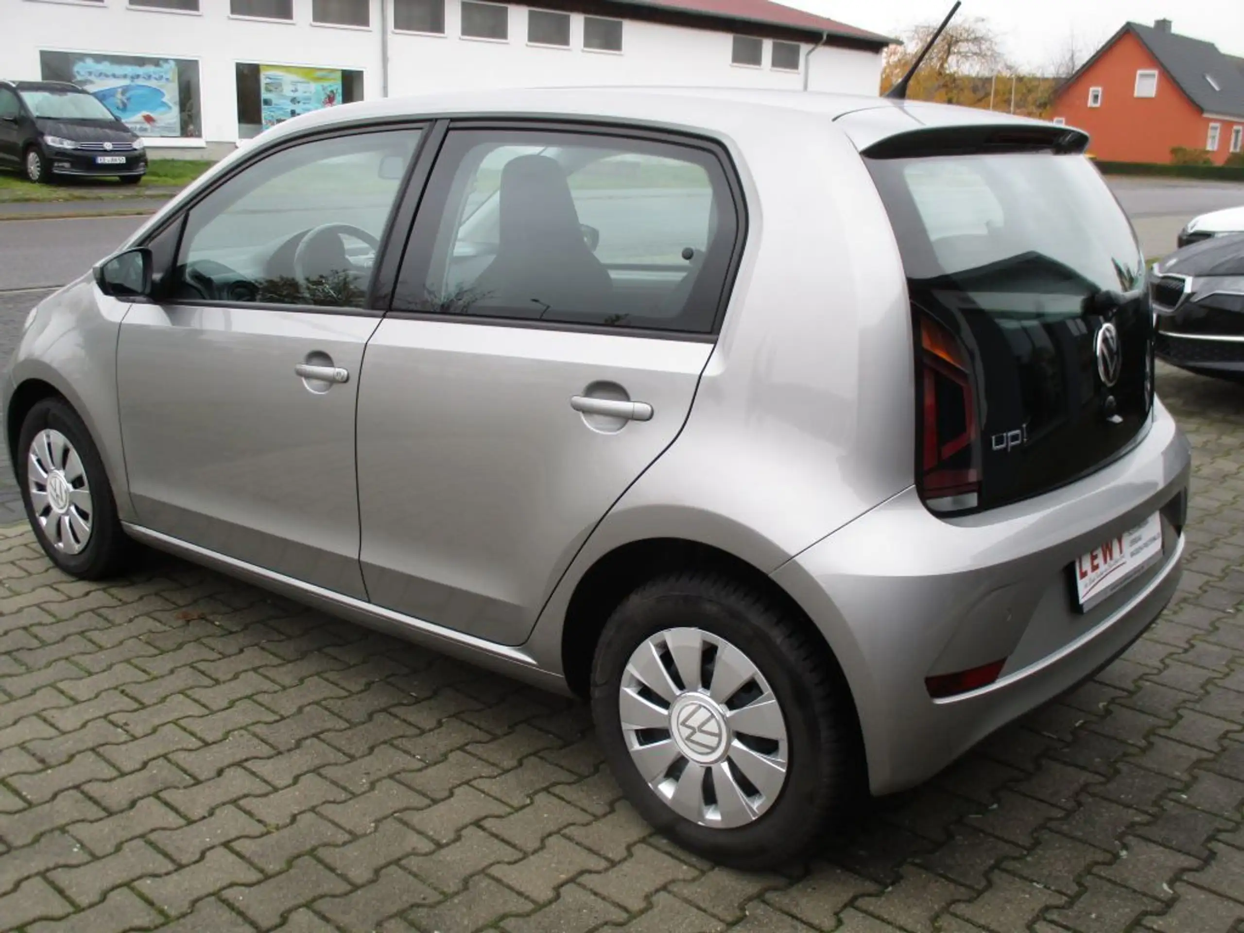 Volkswagen - up!