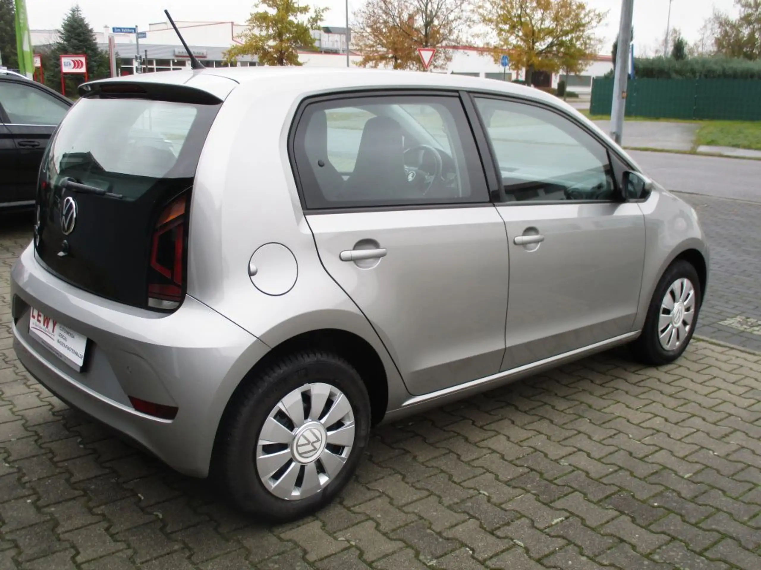 Volkswagen - up!