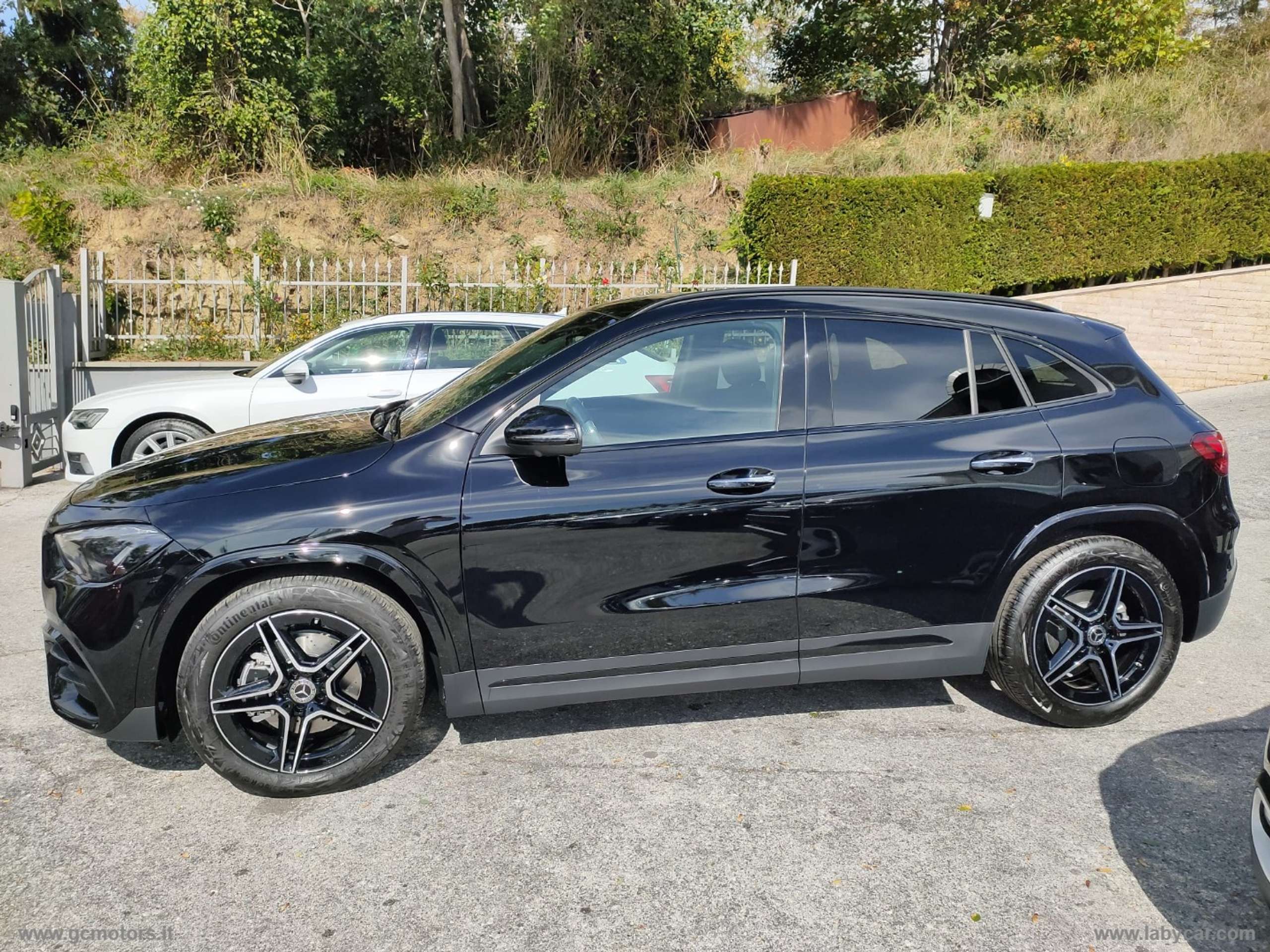 Mercedes-Benz - GLA 200