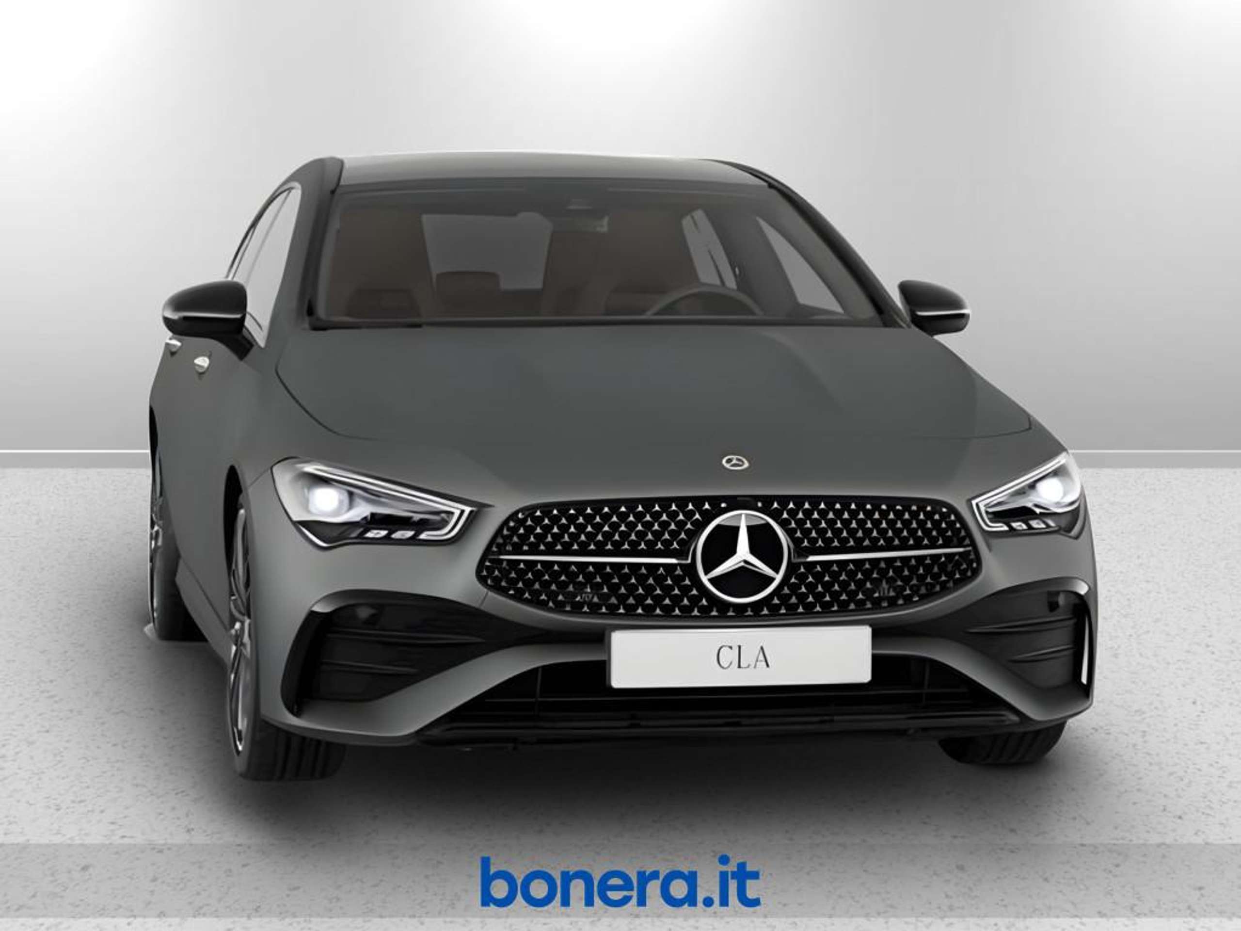 Mercedes-Benz - CLA 200