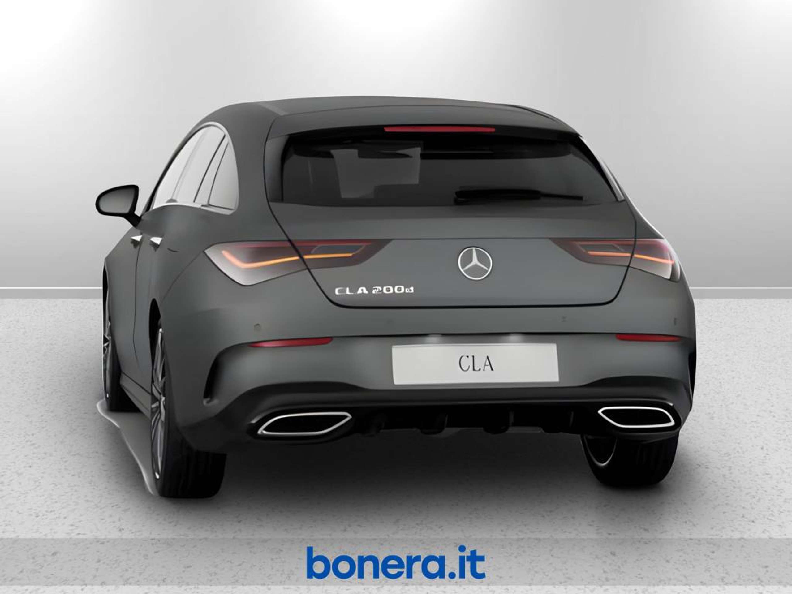 Mercedes-Benz - CLA 200