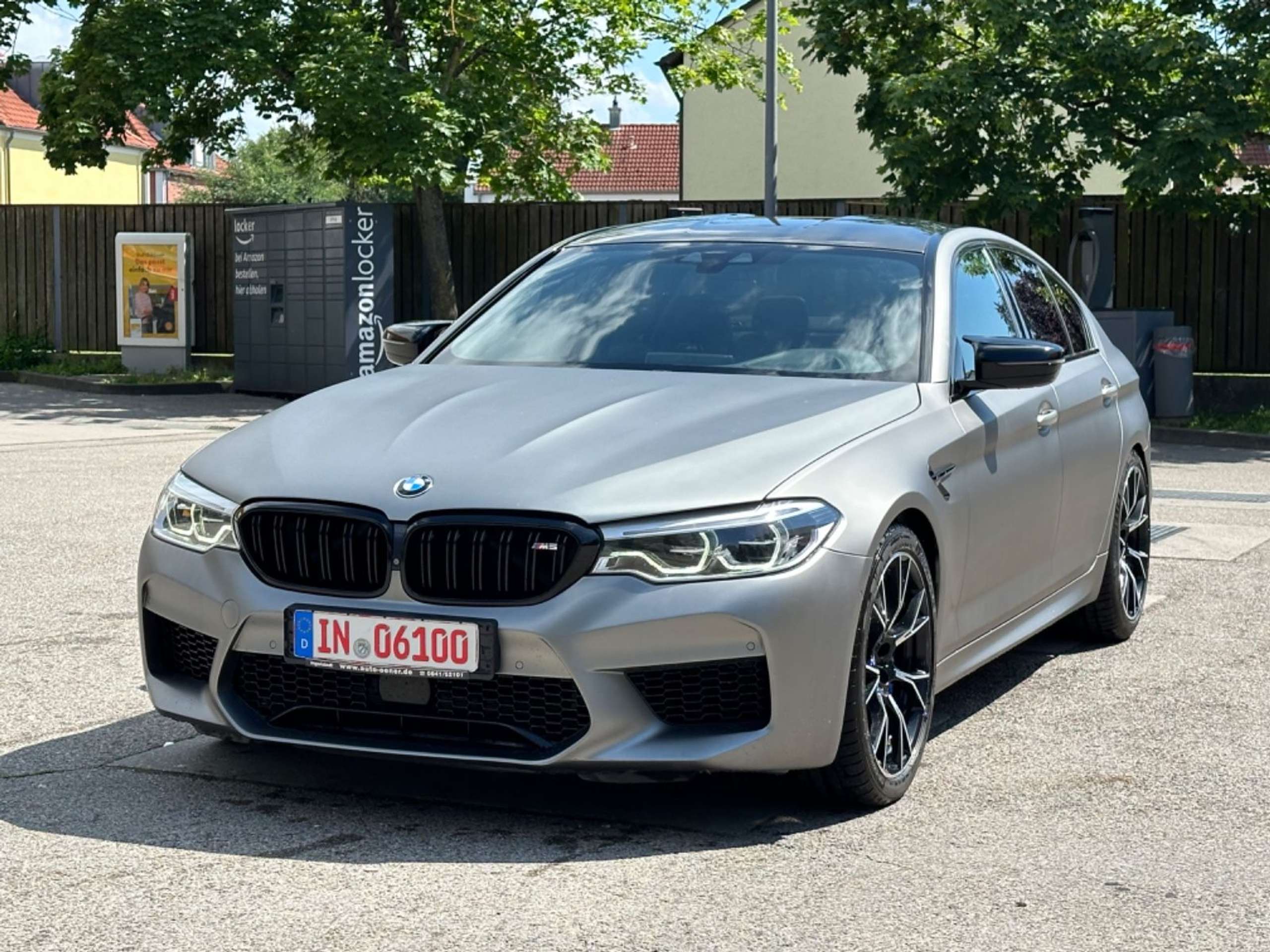 BMW - M5