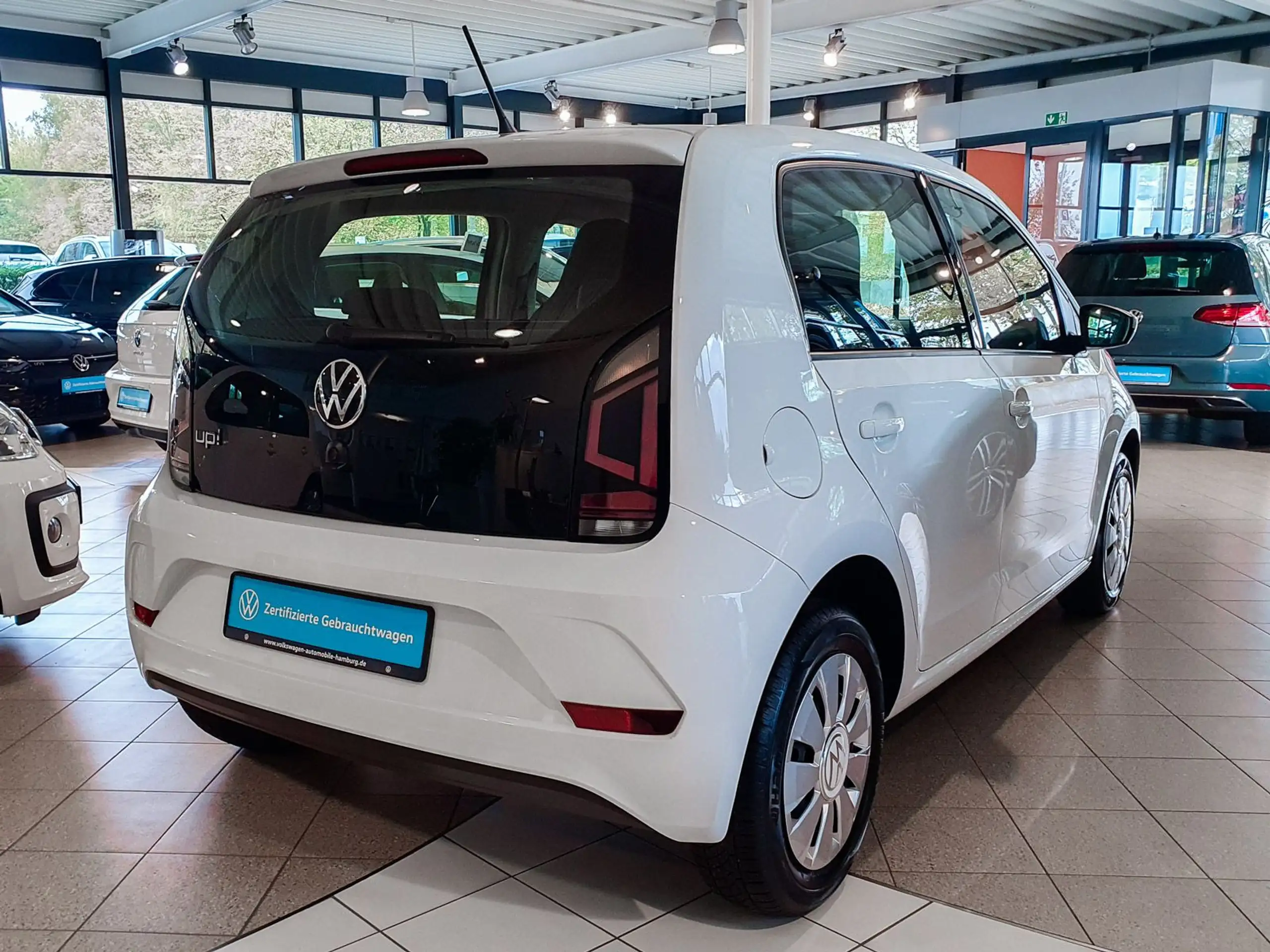 Volkswagen - up!