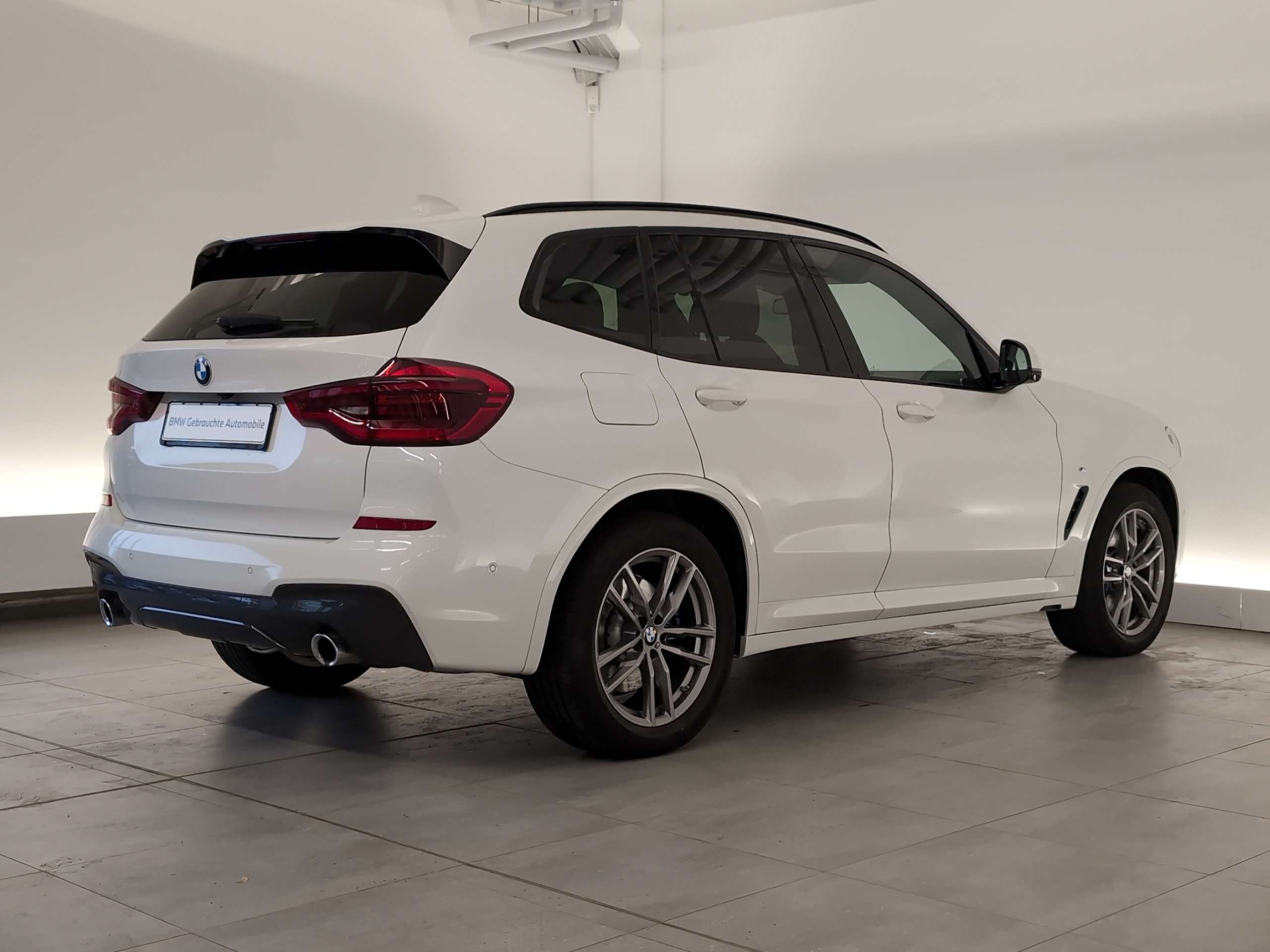 BMW - X3