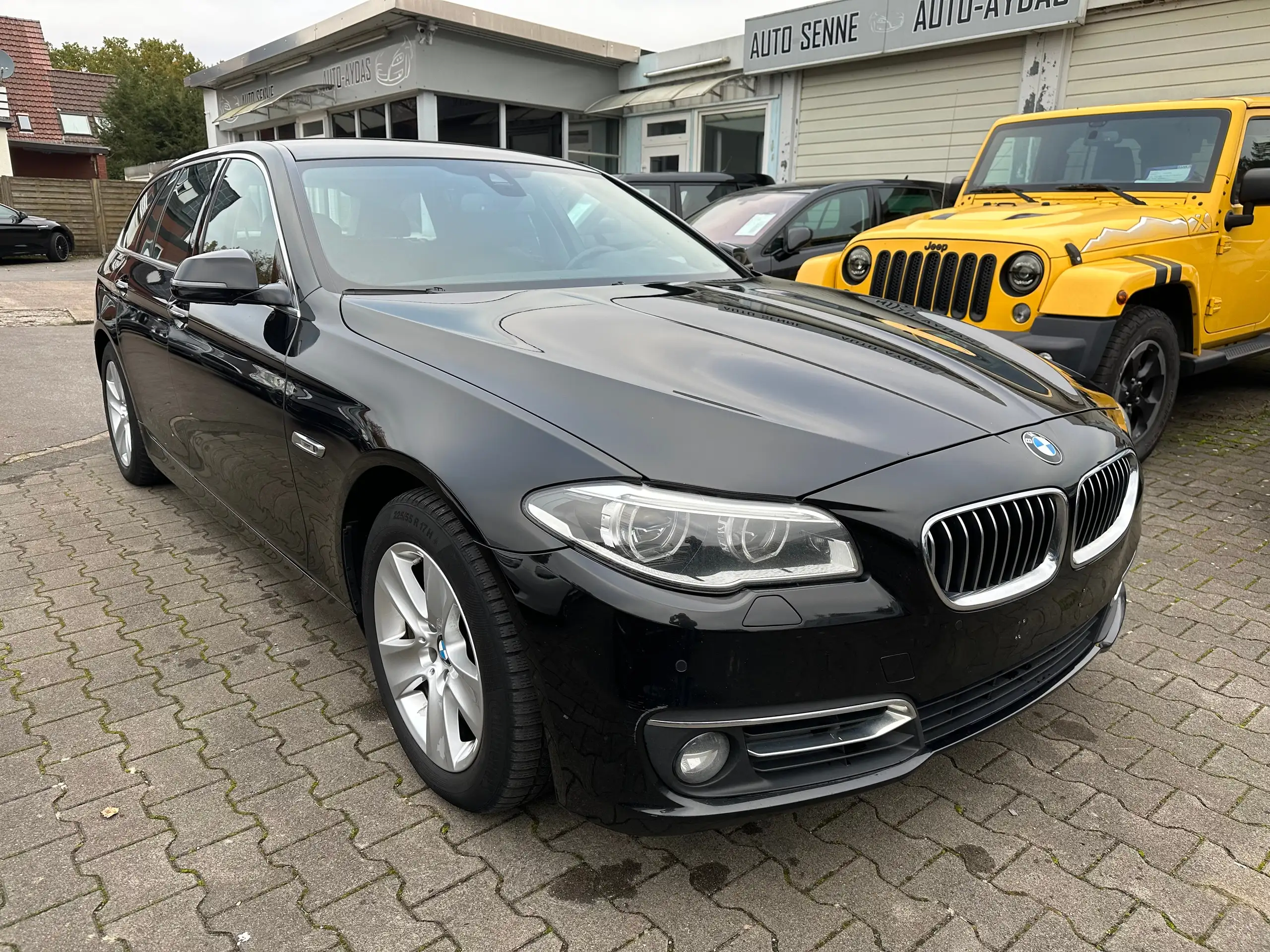 BMW - 525