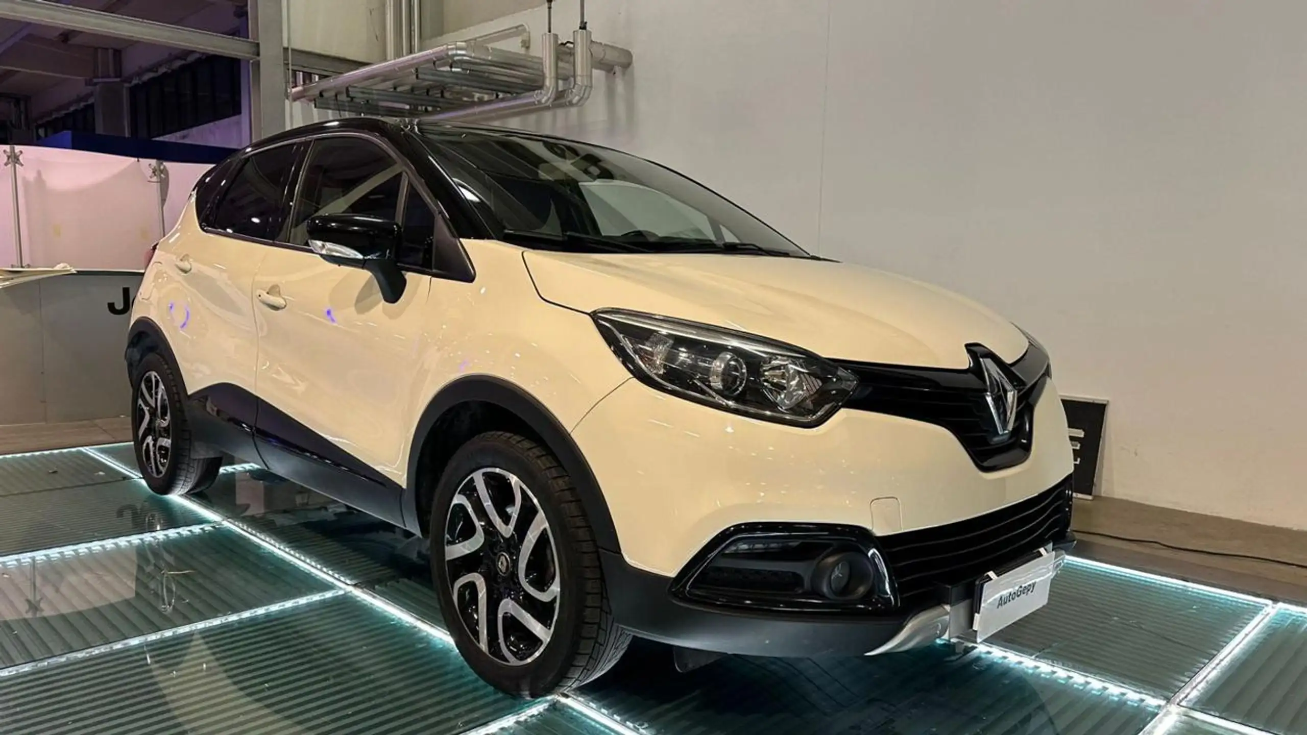 Renault - Captur