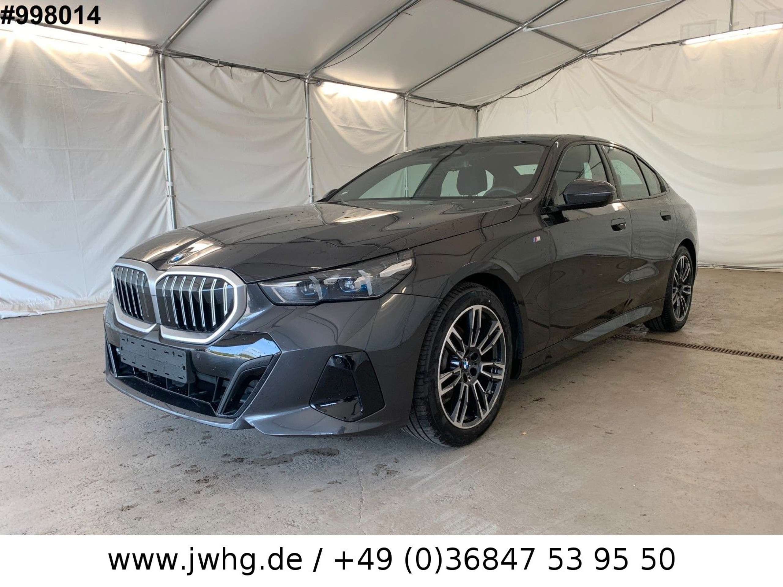 BMW - 520