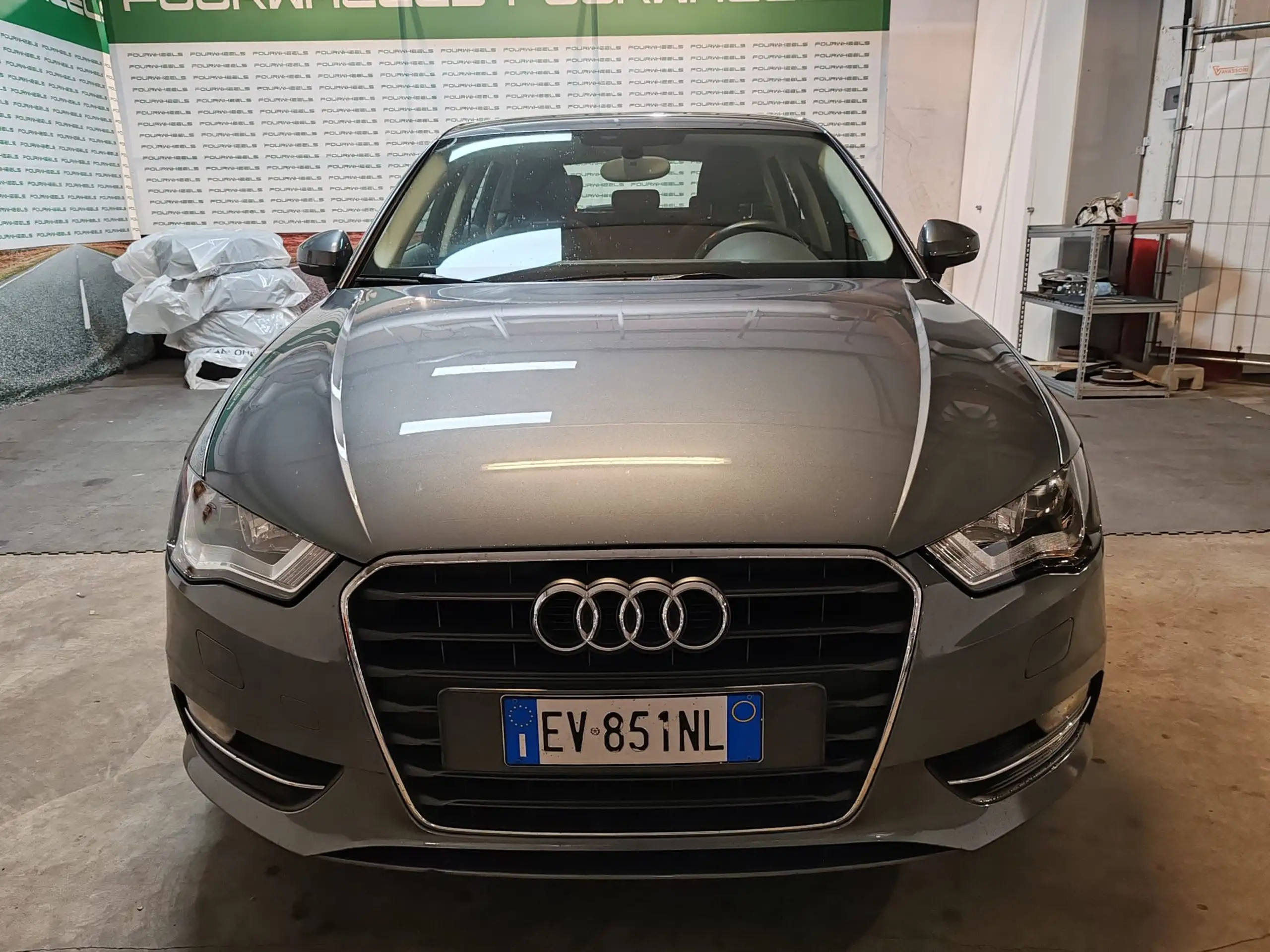 Audi - A3