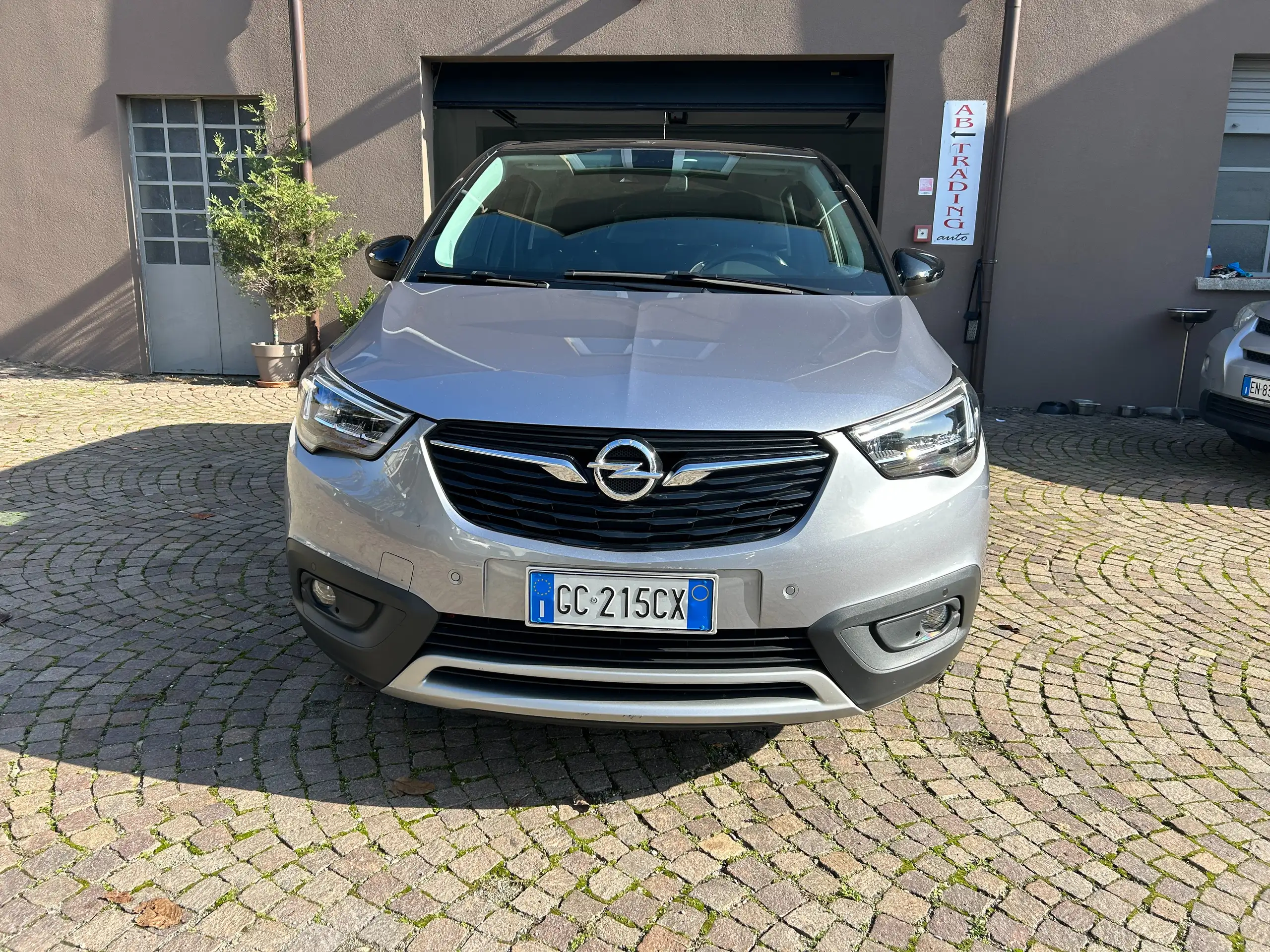 Opel - Crossland X