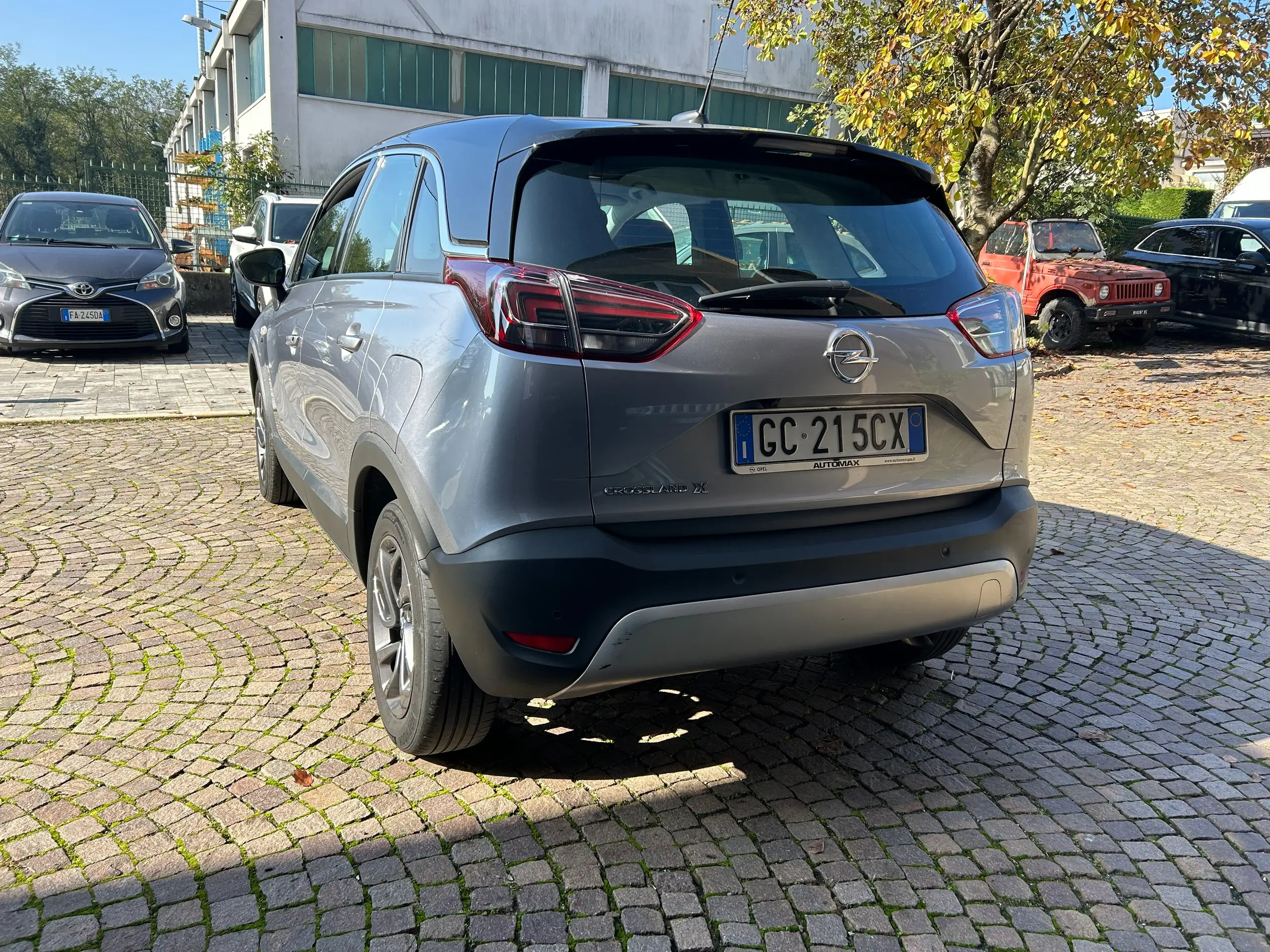 Opel - Crossland X