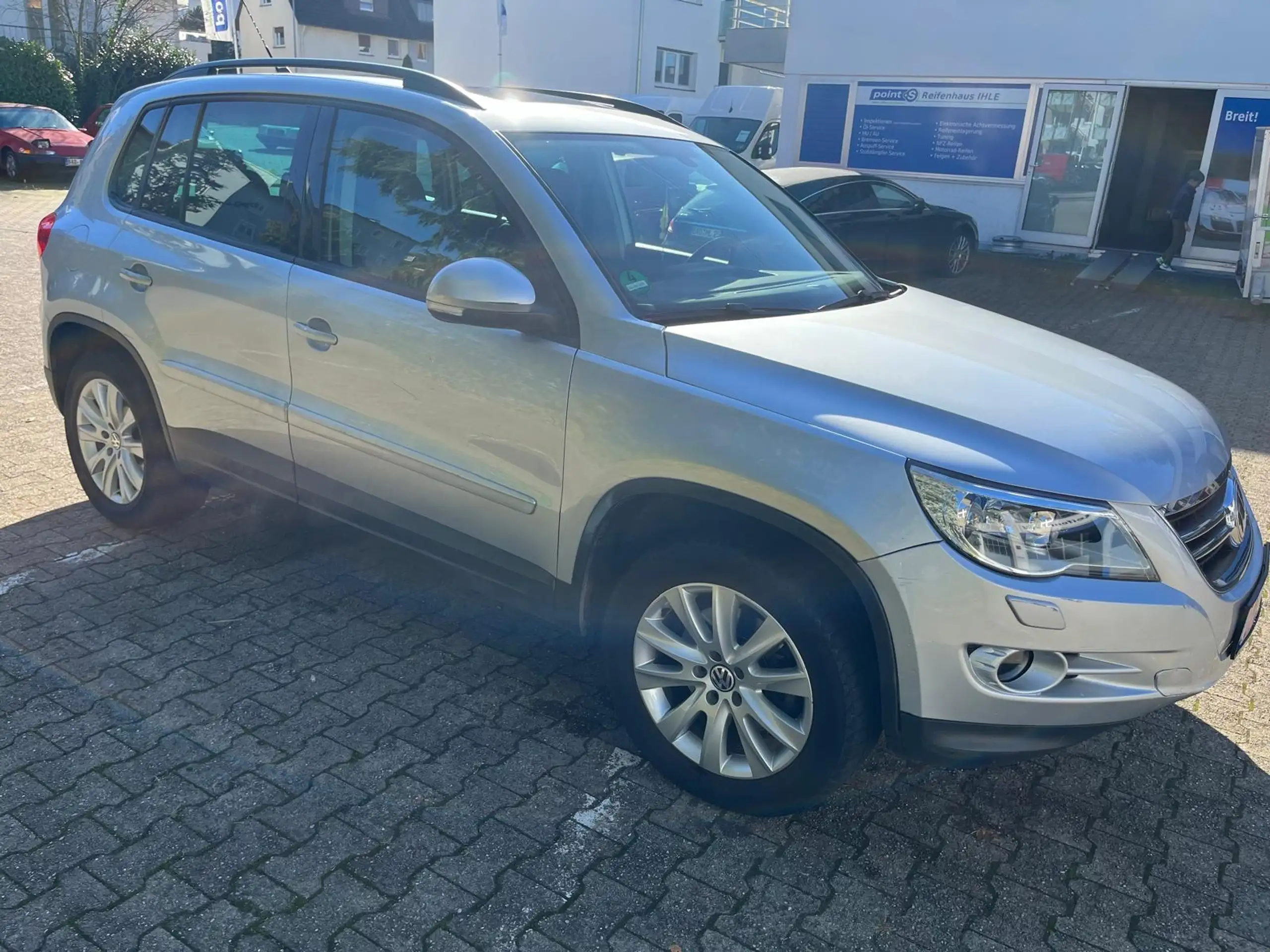 Volkswagen - Tiguan