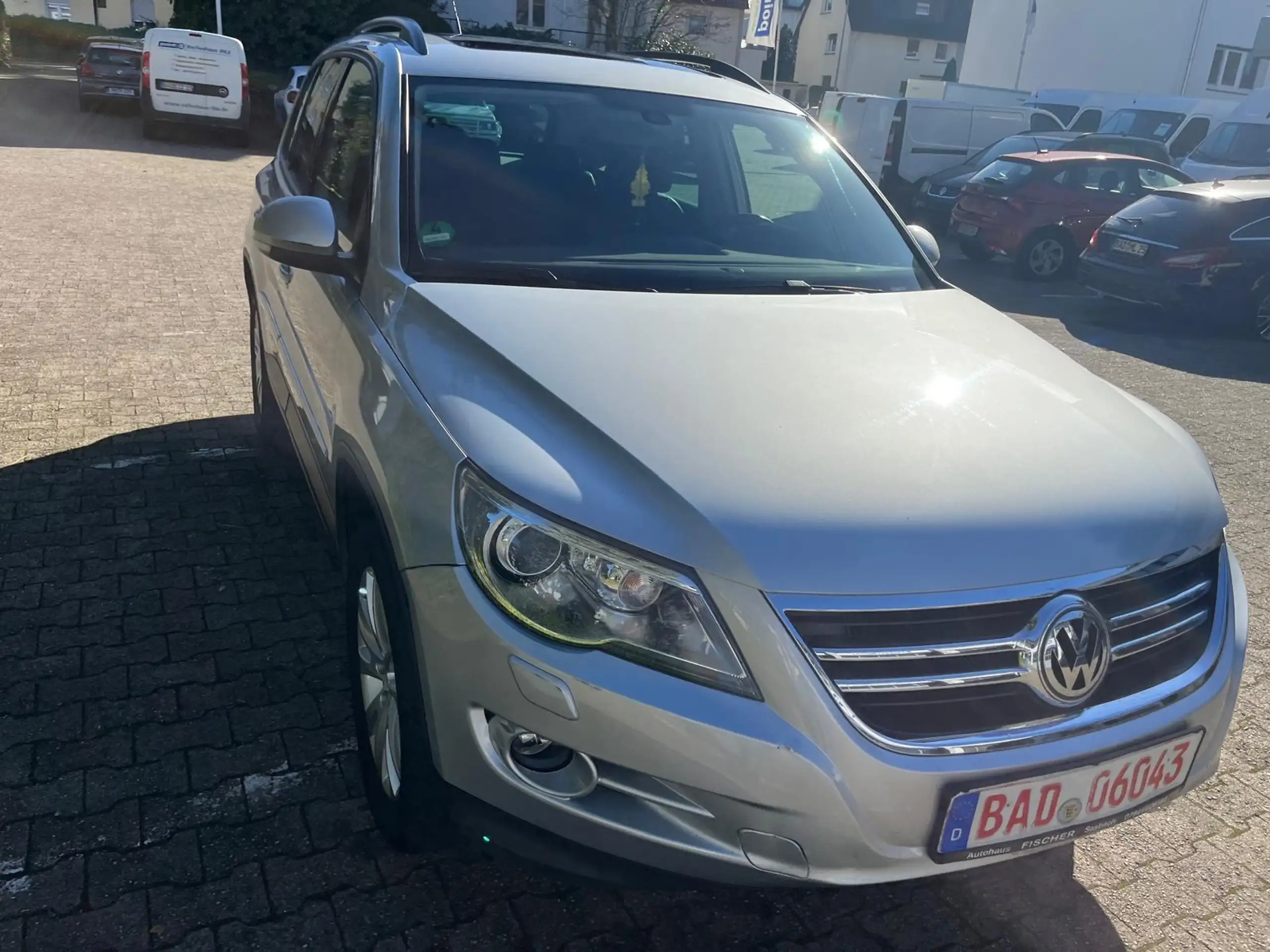 Volkswagen - Tiguan