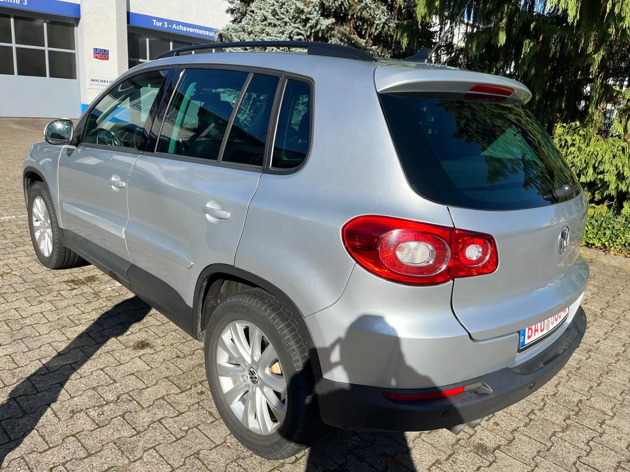 Volkswagen - Tiguan