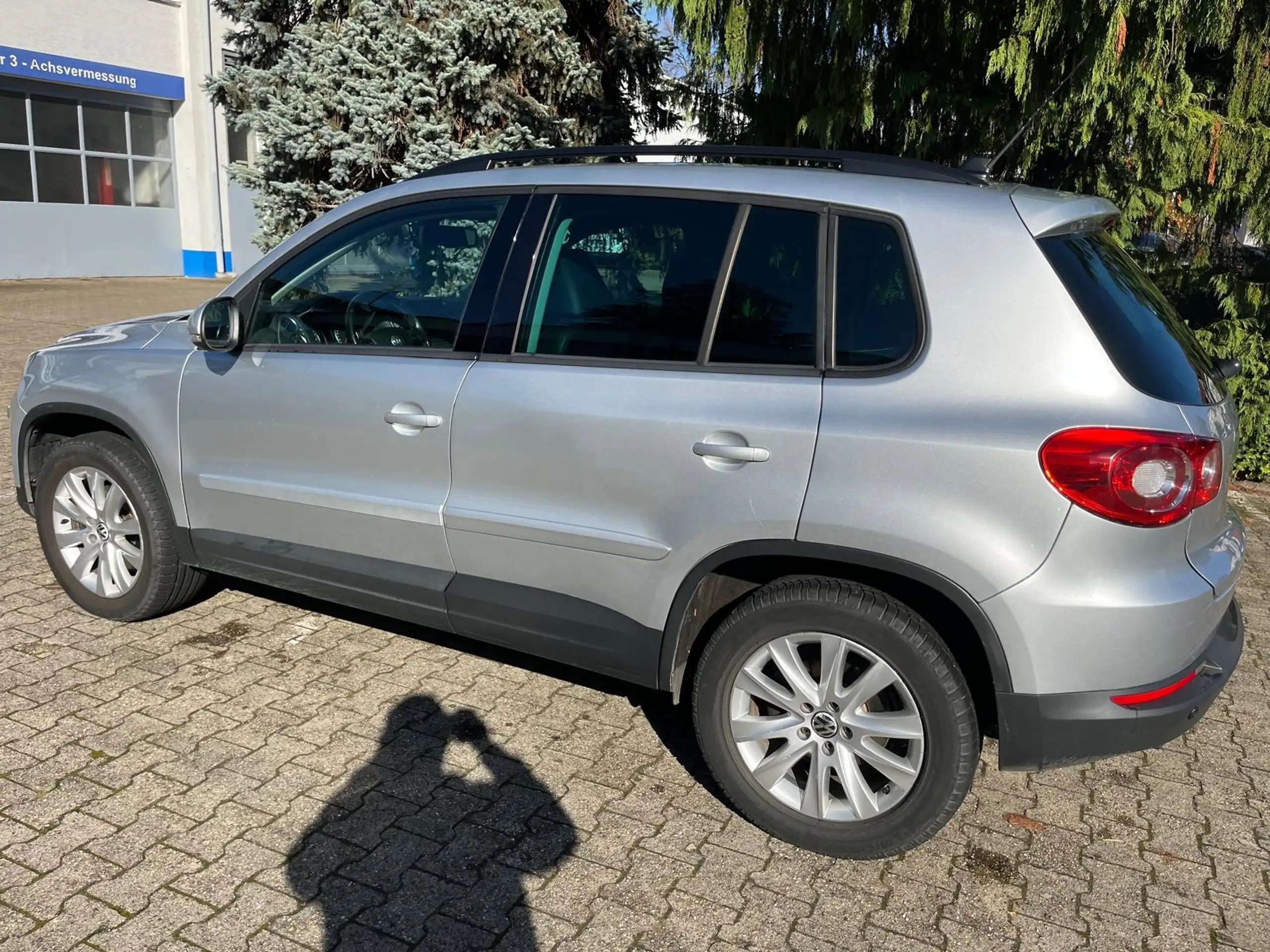 Volkswagen - Tiguan